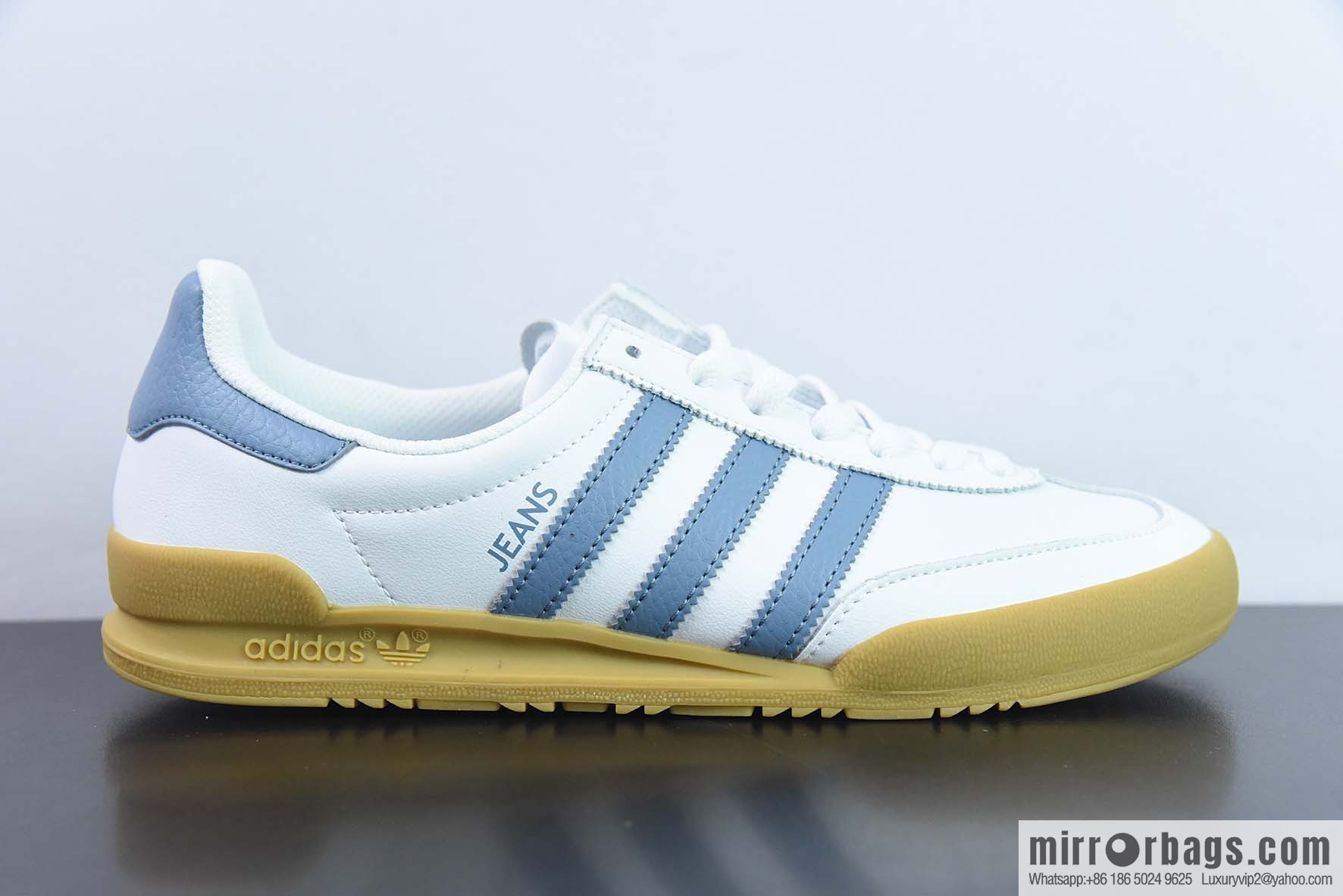 AD Originals Jeans Vintage low-top fashion sneakers, beige and blue, item number F36114.