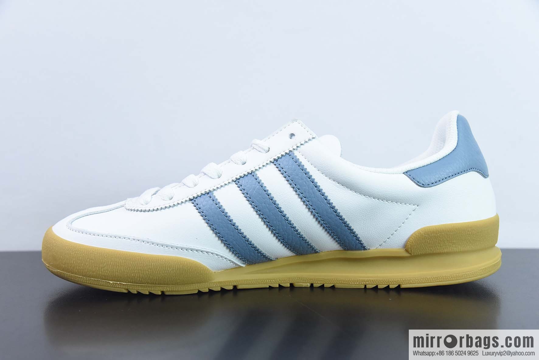 AD Originals Jeans Vintage low-top fashion sneakers, beige and blue, item number F36114.