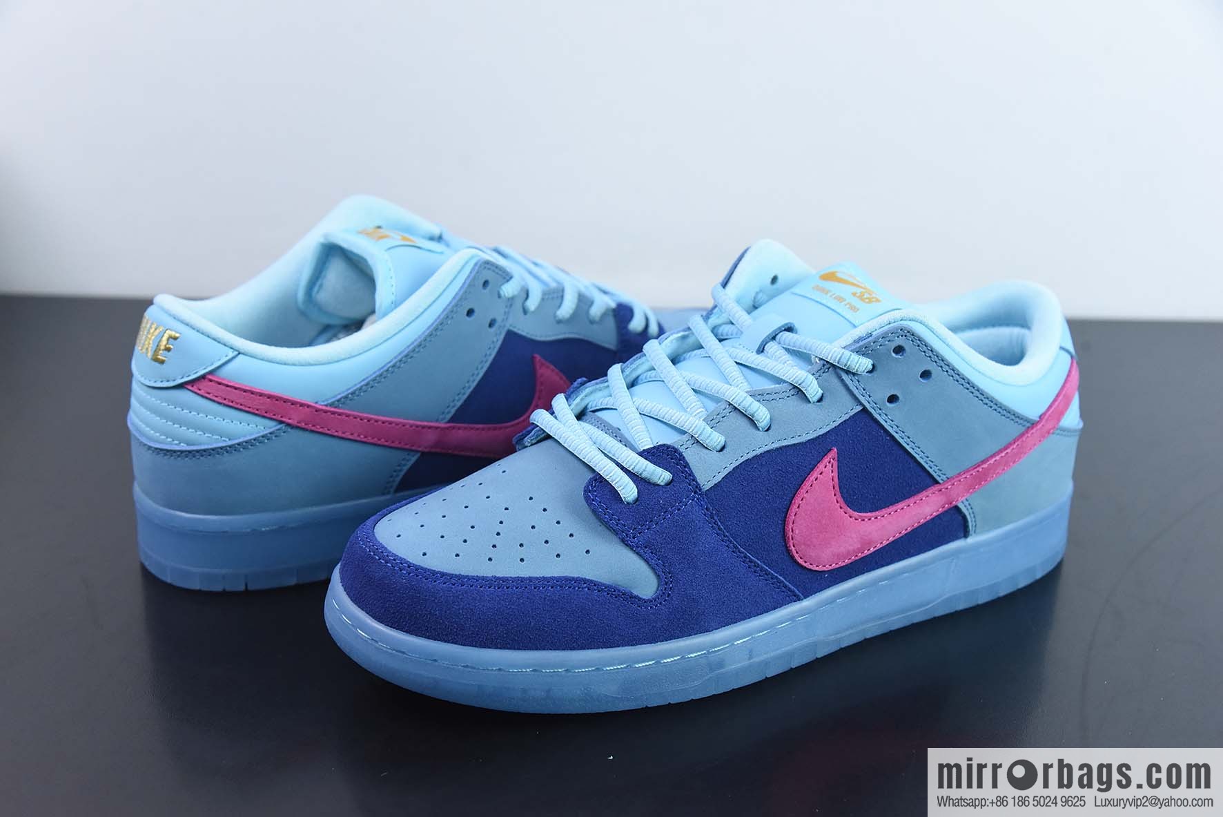 Nike Dunk SB Low rapper co-branded, blue-haired low-top sneakers item number DO9404-400