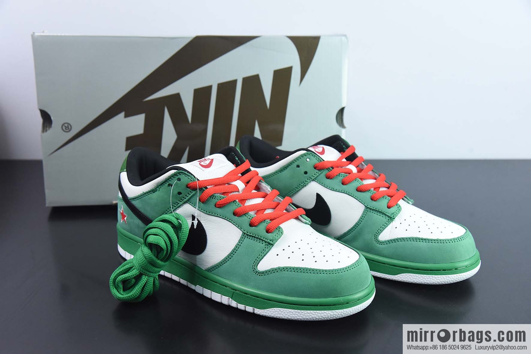 Nike Dunk Low PRO Se white and green low-top sneakers Heineken, joint model, item number: 304292 302