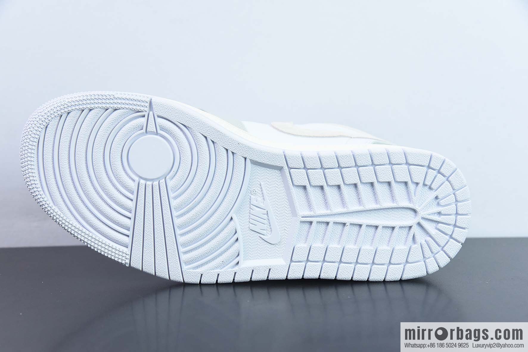 Air Jordan 1 Low AJ1 white gray low-top sneakers Part Number: DN1635 002