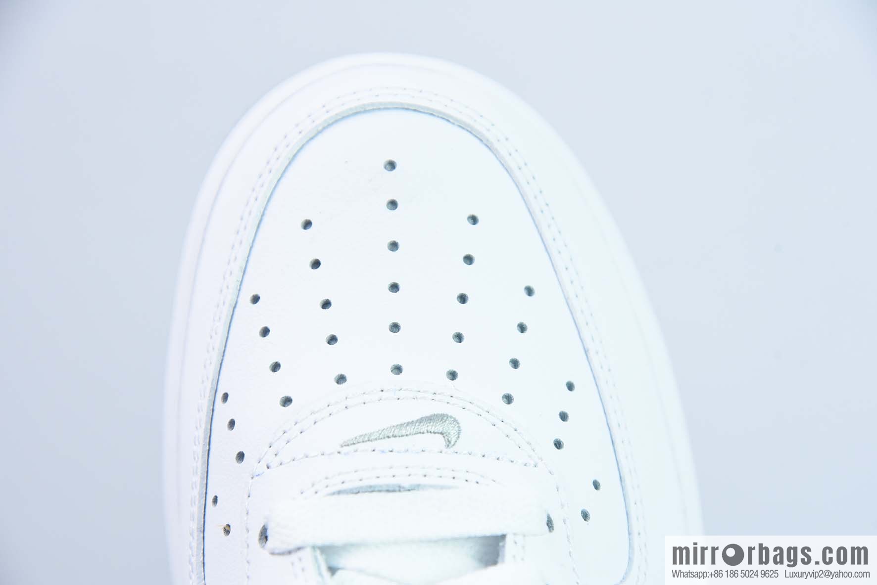 Nike Air Force 1 Low Air Force One, silver low-top sneakers item number: DZ6755 100