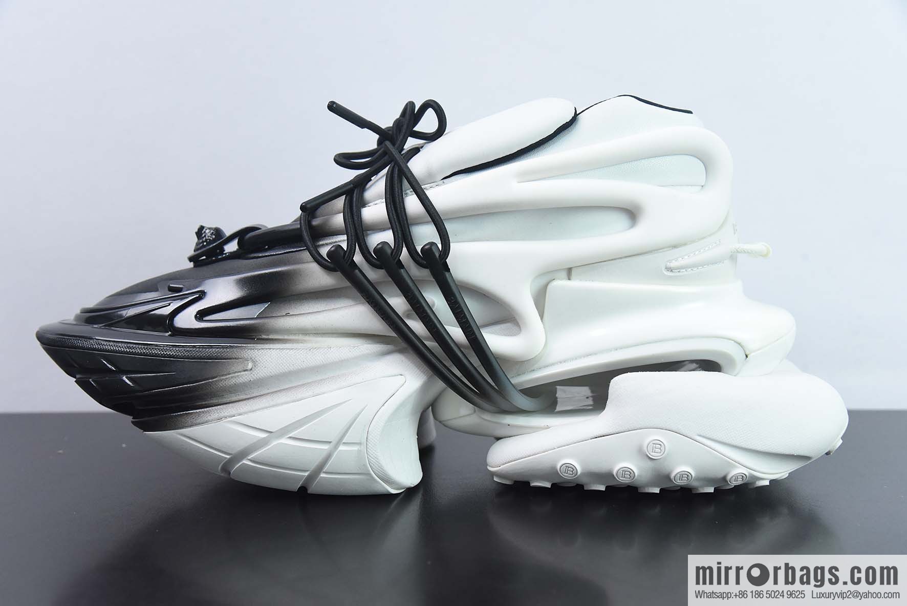 Balmain Unicorn Low Sneakers Unicorn Series Low Top Height Thick Avant-garde Daddy Style Casual Sports Jogging Shoes