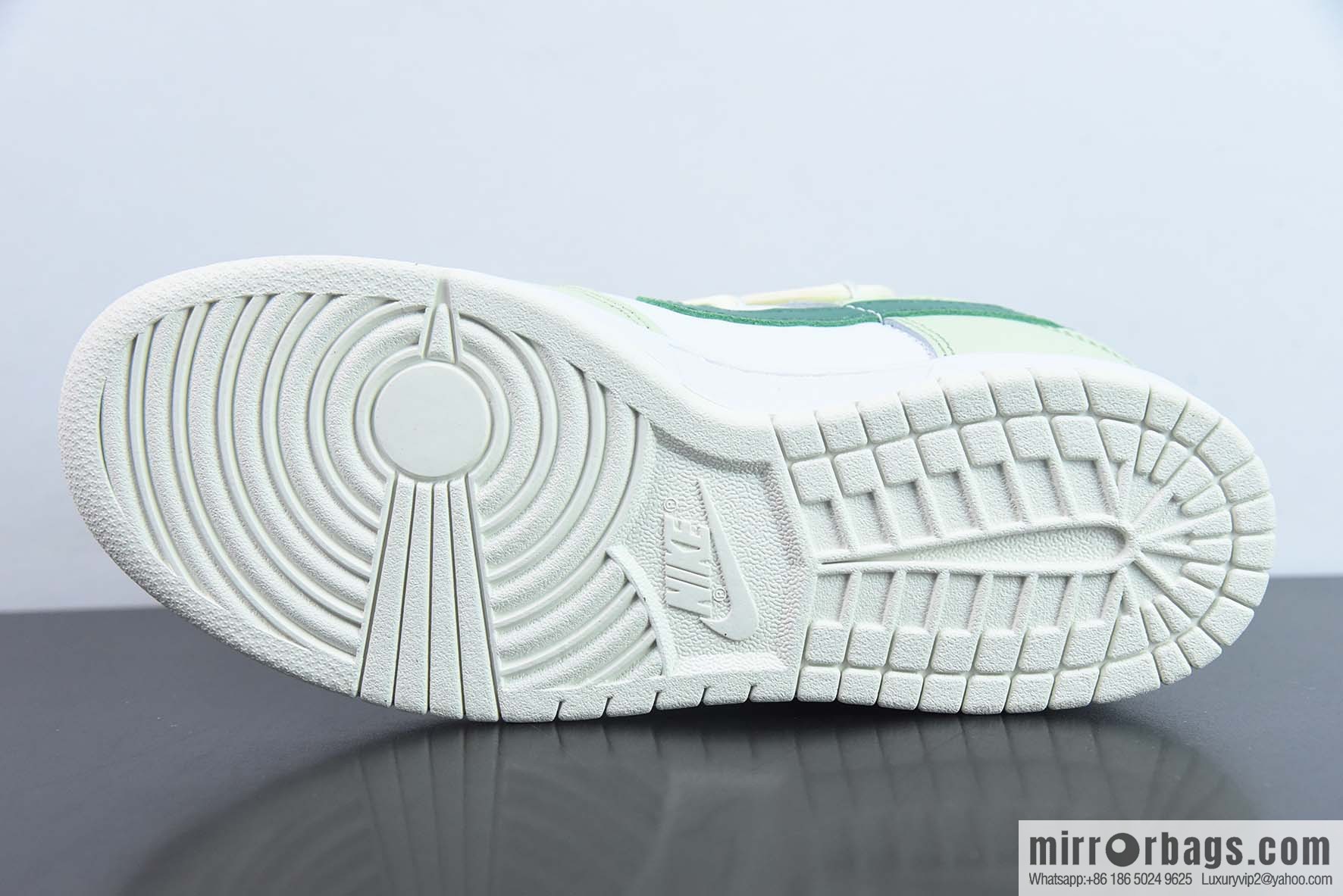 Nike SB Dunk Low custom straps, dunk series Vintage low-top leisure sports skateboard shoes item number: DD1503-121