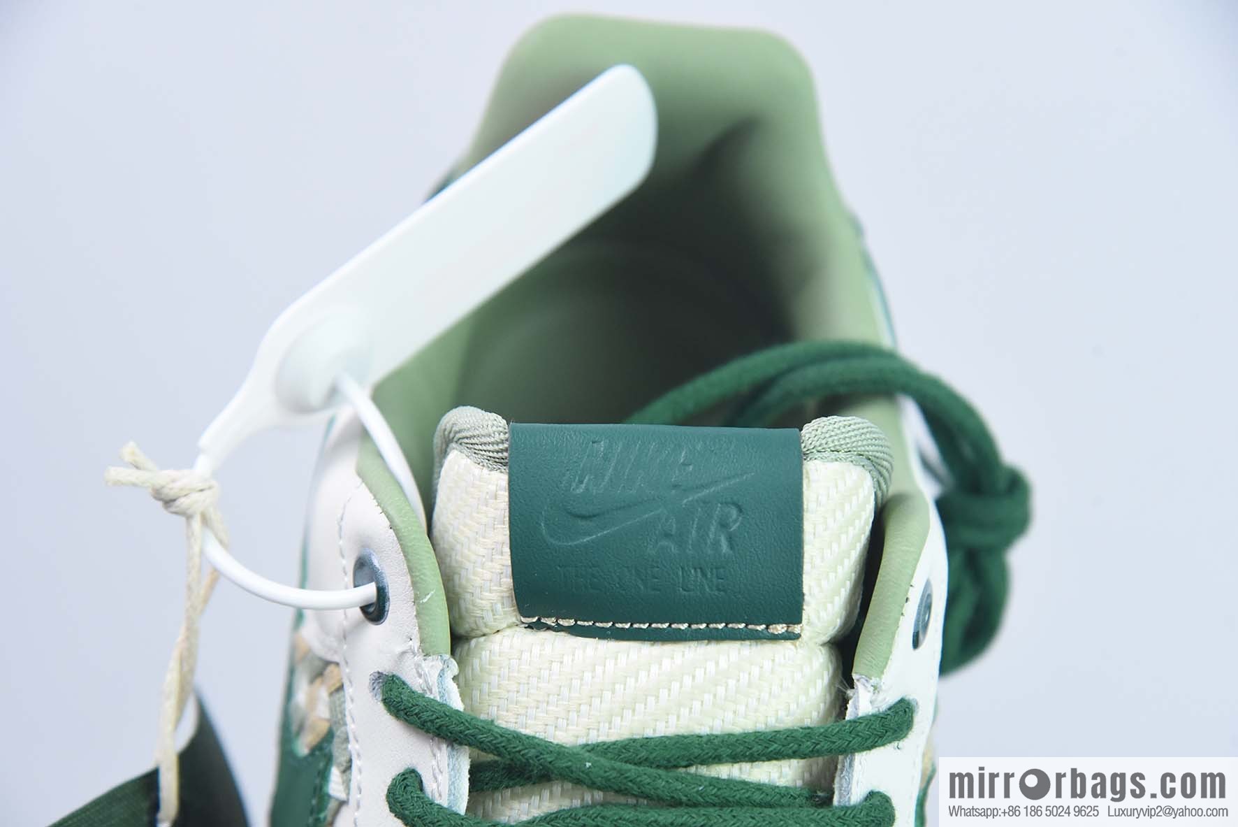 Air Force 1 '07 Low white and green, woven by Xiaoxiangfeng low-top sneakers, item number: FN0369 100