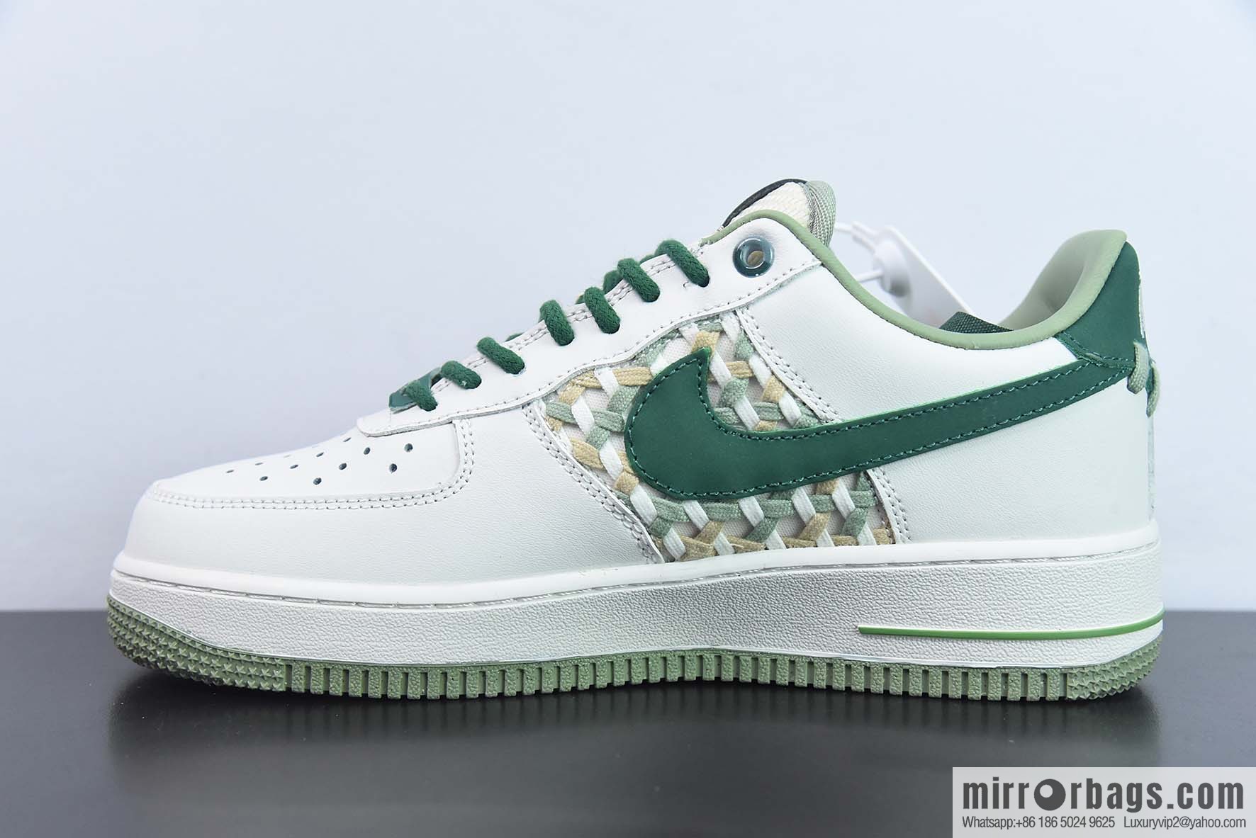 Air Force 1 '07 Low white and green, woven by Xiaoxiangfeng low-top sneakers, item number: FN0369 100