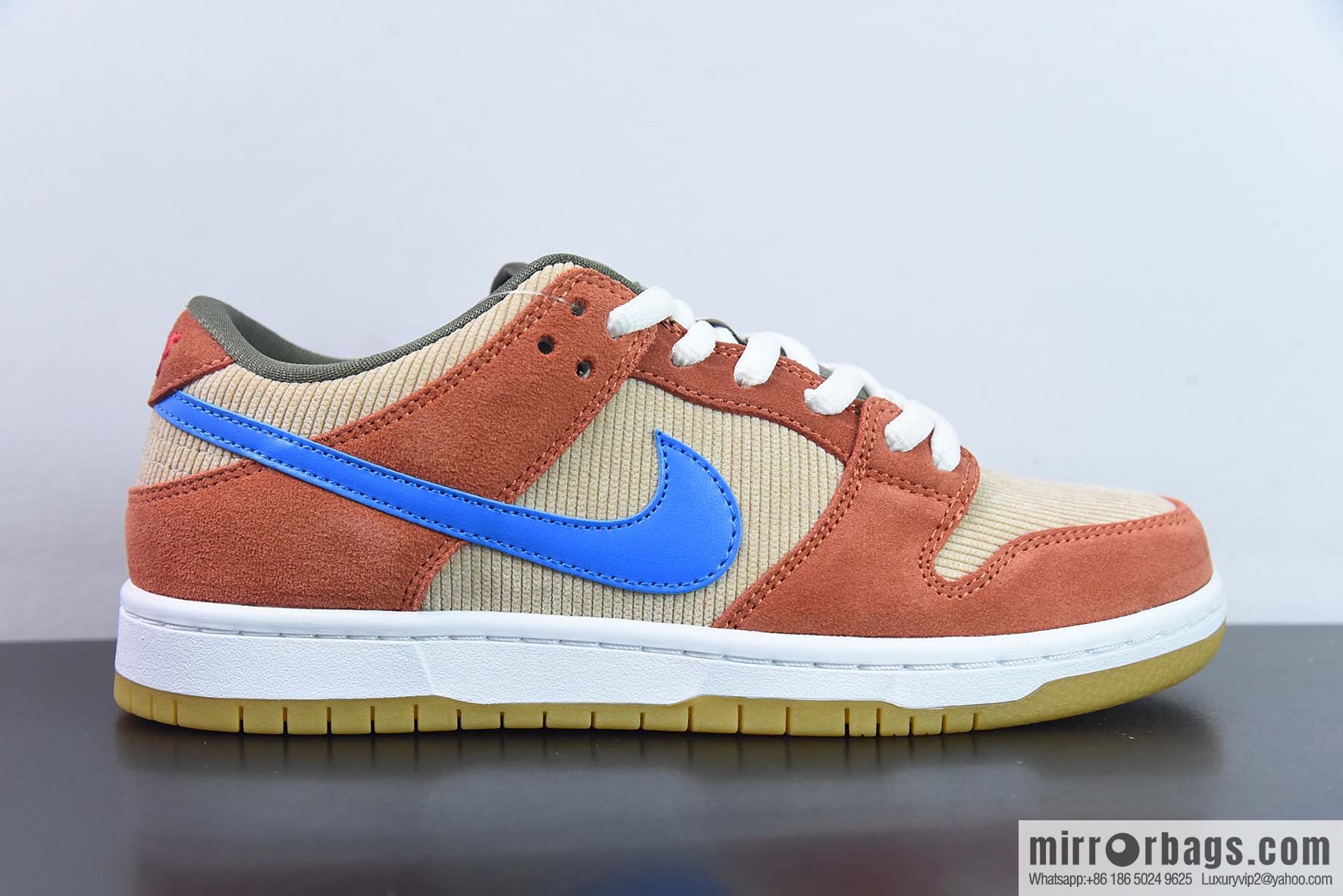 Nk SB Dunk Low Pro Color corduroy low-top casual sports skate shoes Item number: BQ6817-201
