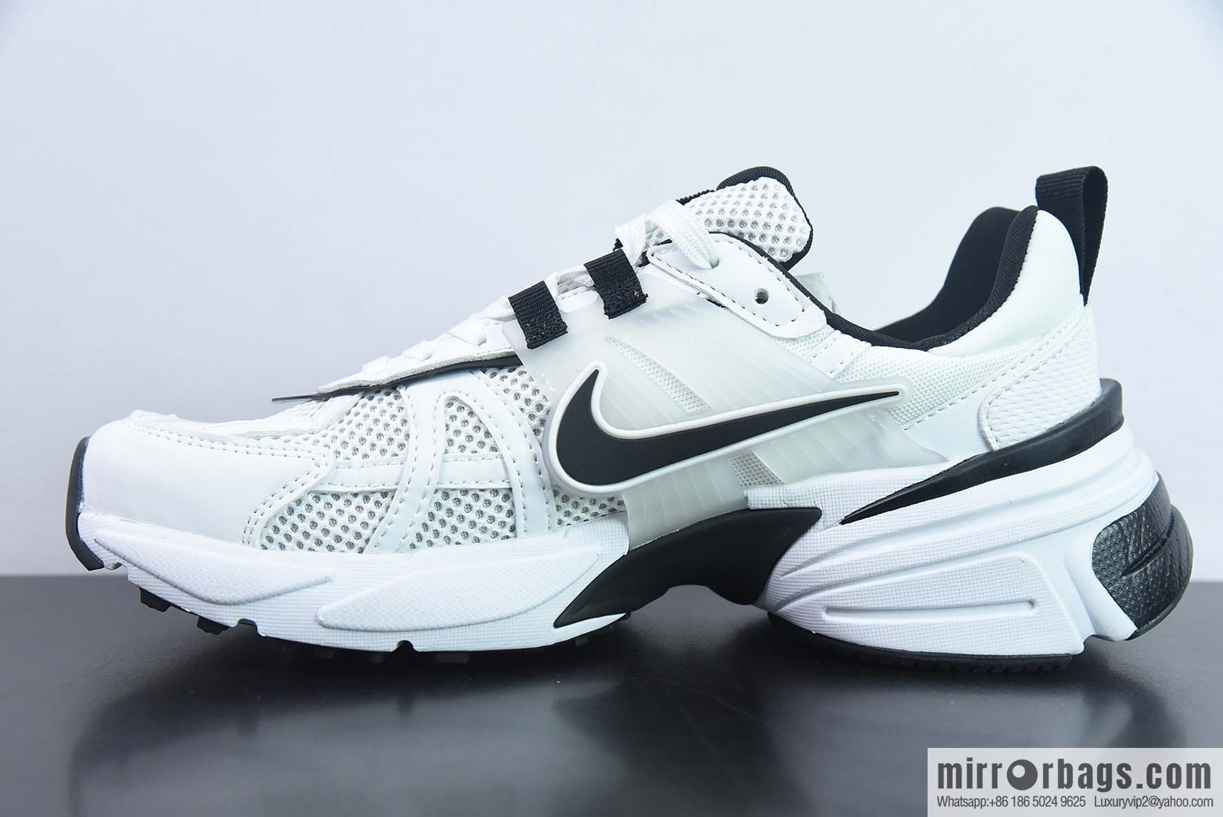 NIKE V2K Runtekk shock-absorbing non-slip Vintage low-top running shoesSKU: FD0736 102