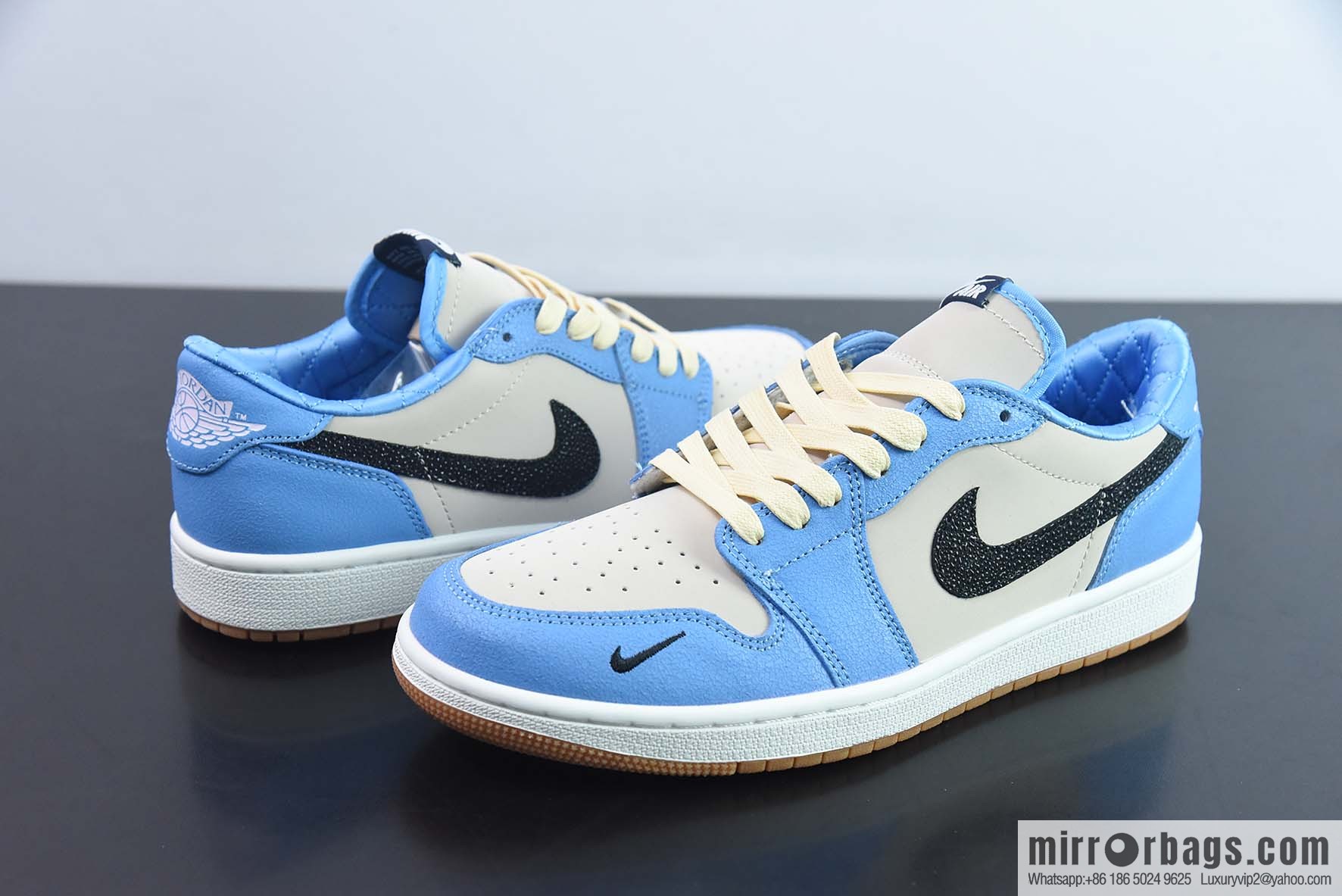 Air Jordan 1 Low OG Bleached Coral Vintage sneakers Part Number: CZ0790-141