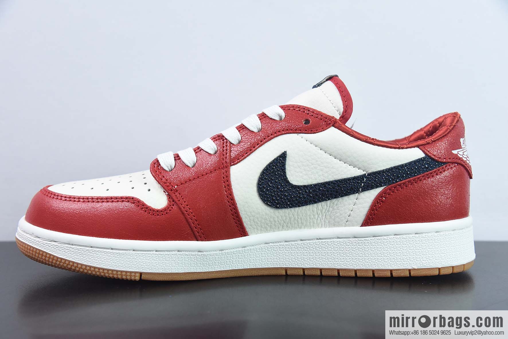 Air Jordan 1 Low OG Bleached Coral Vintage sneakers Part Number: CZ0790-100