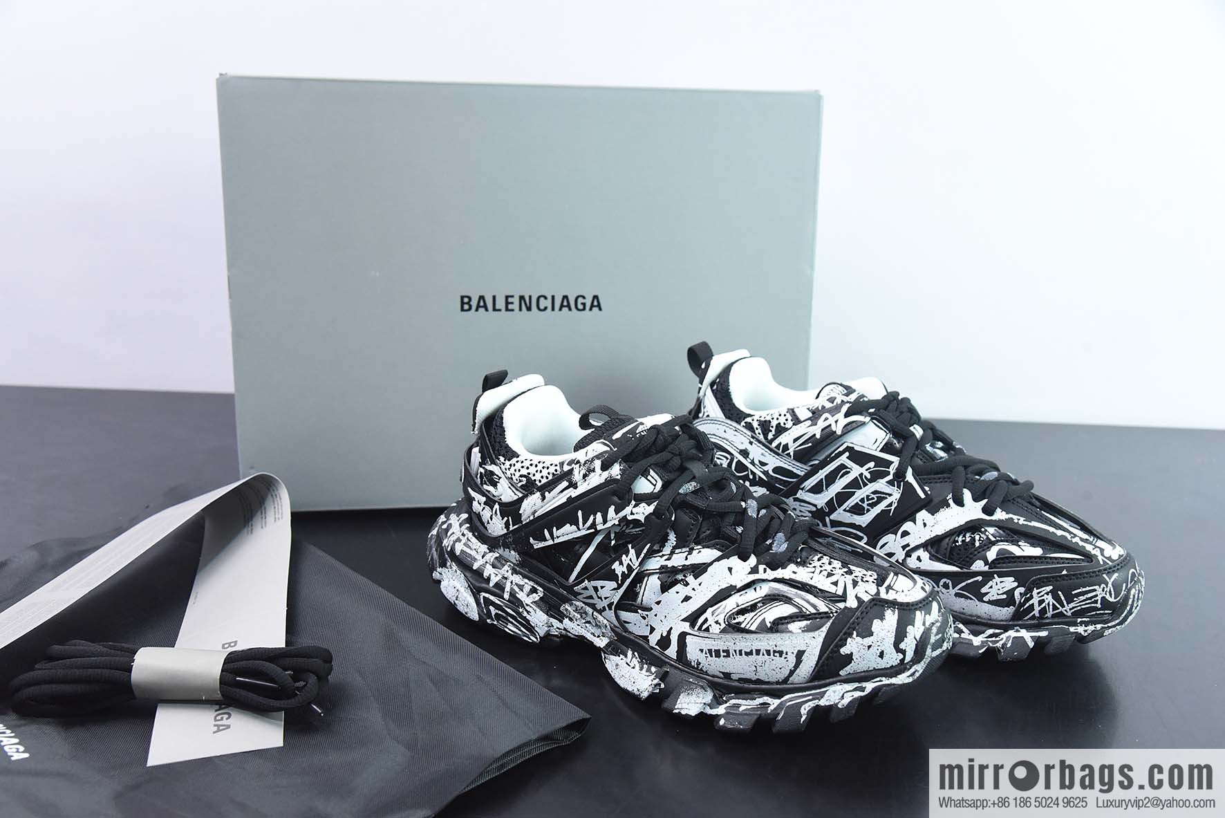 BALENCIAGA Track Mule Clear Sole Sneakers 3.0 Pure original version, no light, graffiti black and white sneakers