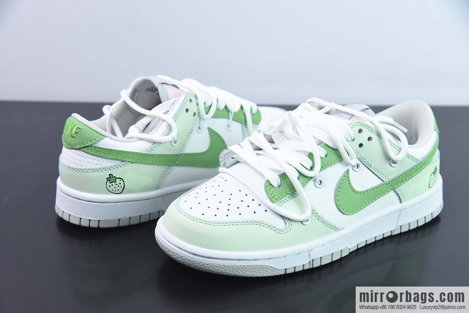 NK Dunk Low Deconstruction, Milk Strawberry, Gray White Blue Low Top Sneakers Item Number: FD1232-002
