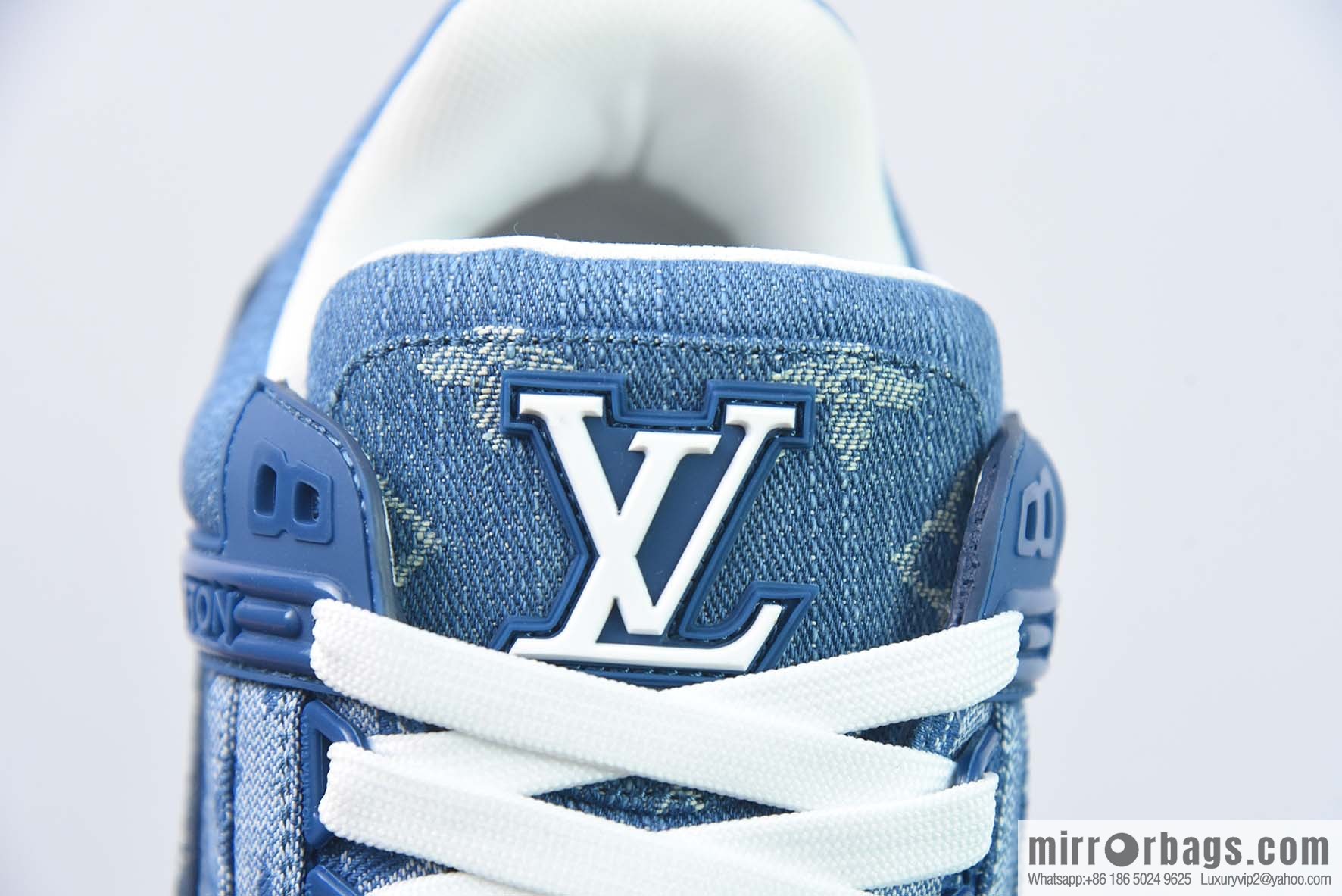 LV/Louis Vuitton LV Trainer sneakers