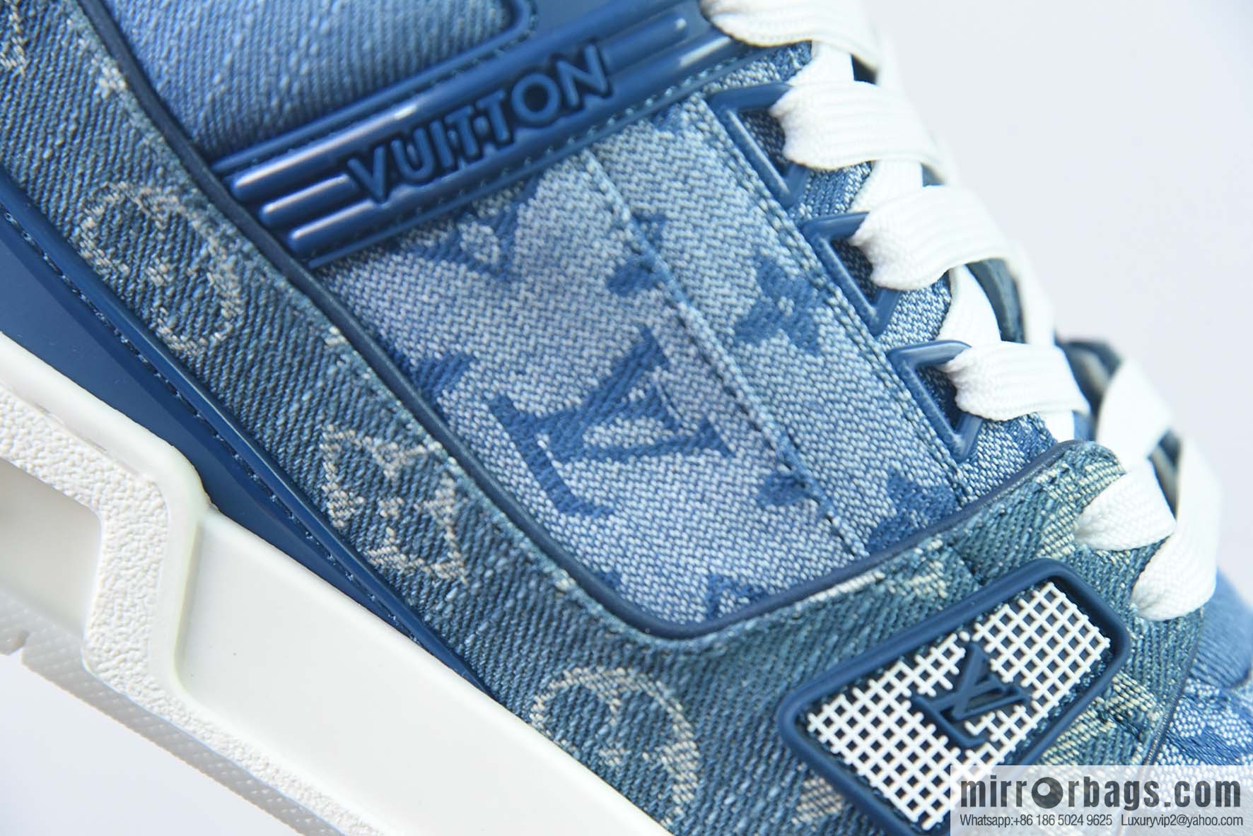 LV/Louis Vuitton LV Trainer sneakers