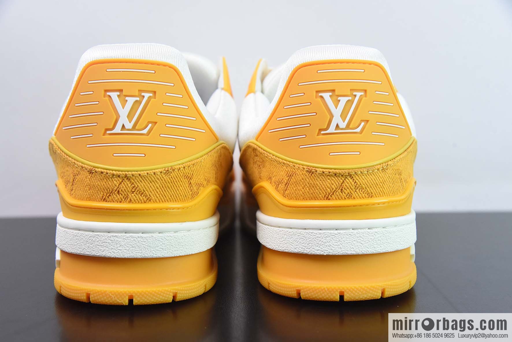 LV/Louis Vuitton LV Trainer sneakers