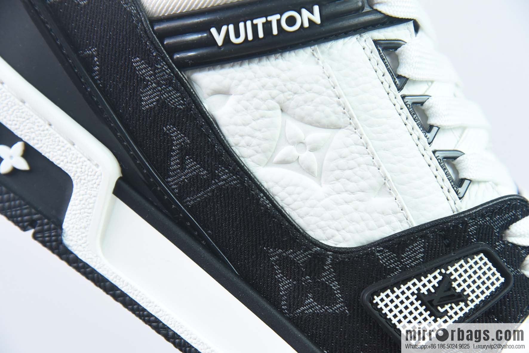 LV/Louis Vuitton LV Trainer sneakers