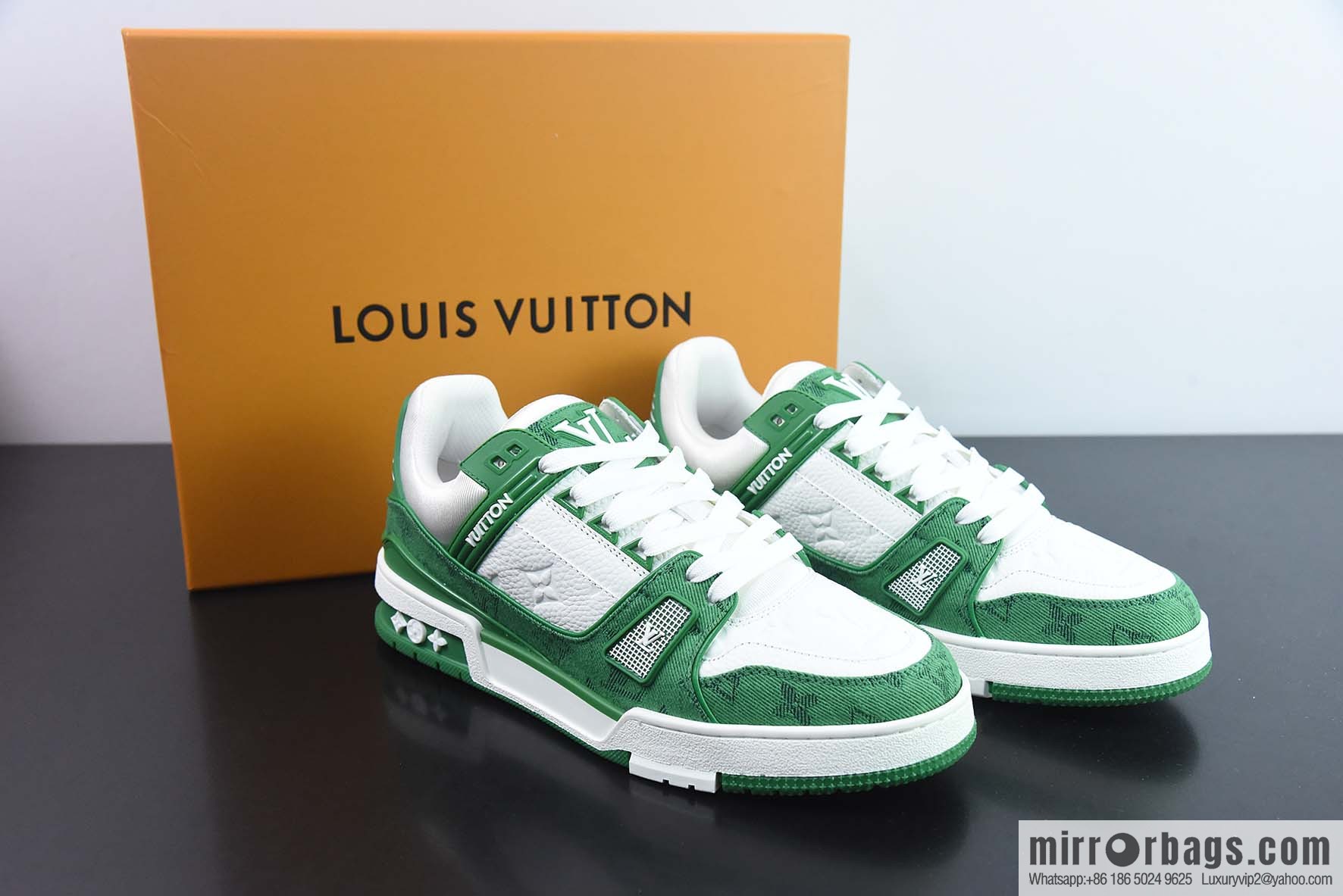 LV/Louis Vuitton LV Trainer sneakers