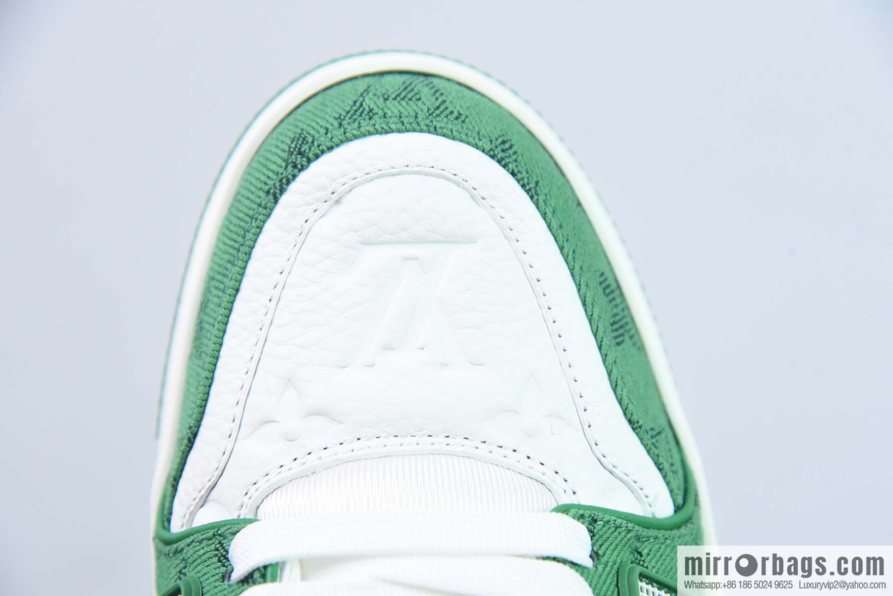 LV/Louis Vuitton LV Trainer sneakers