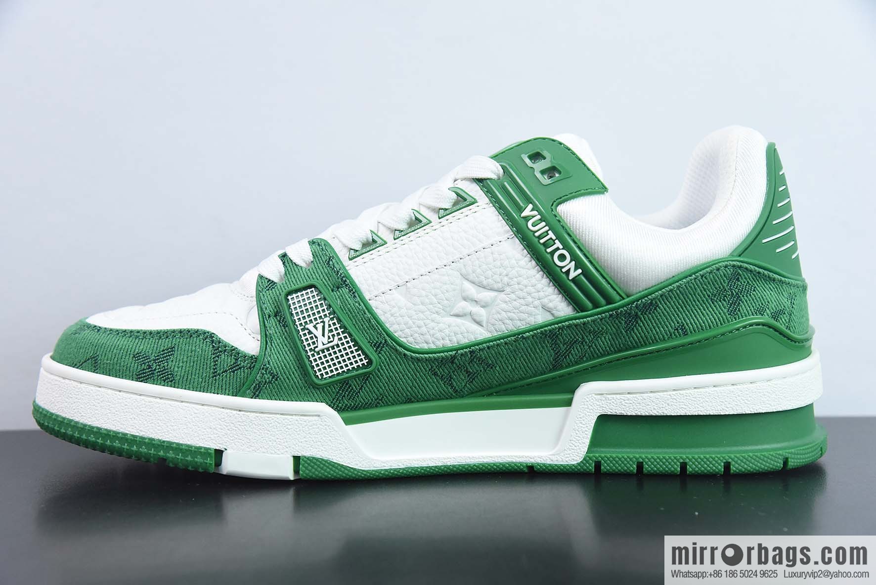 LV/Louis Vuitton LV Trainer sneakers