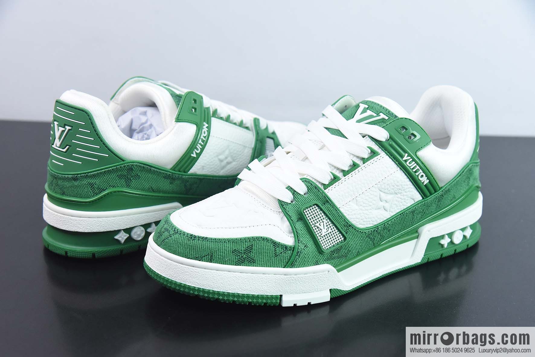 LV/Louis Vuitton LV Trainer sneakers