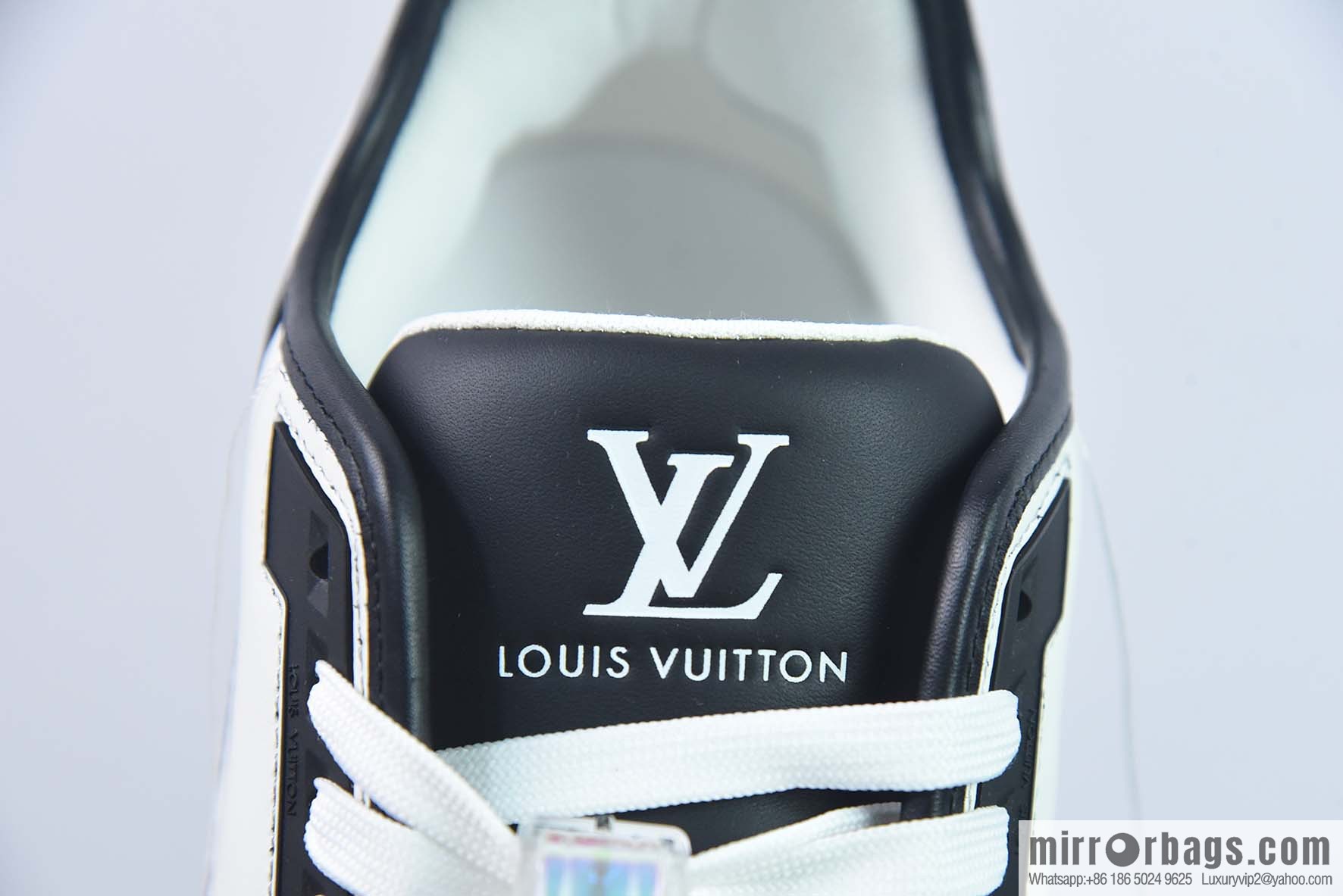 LV/Louis Vuitton LV Trainer sneakers