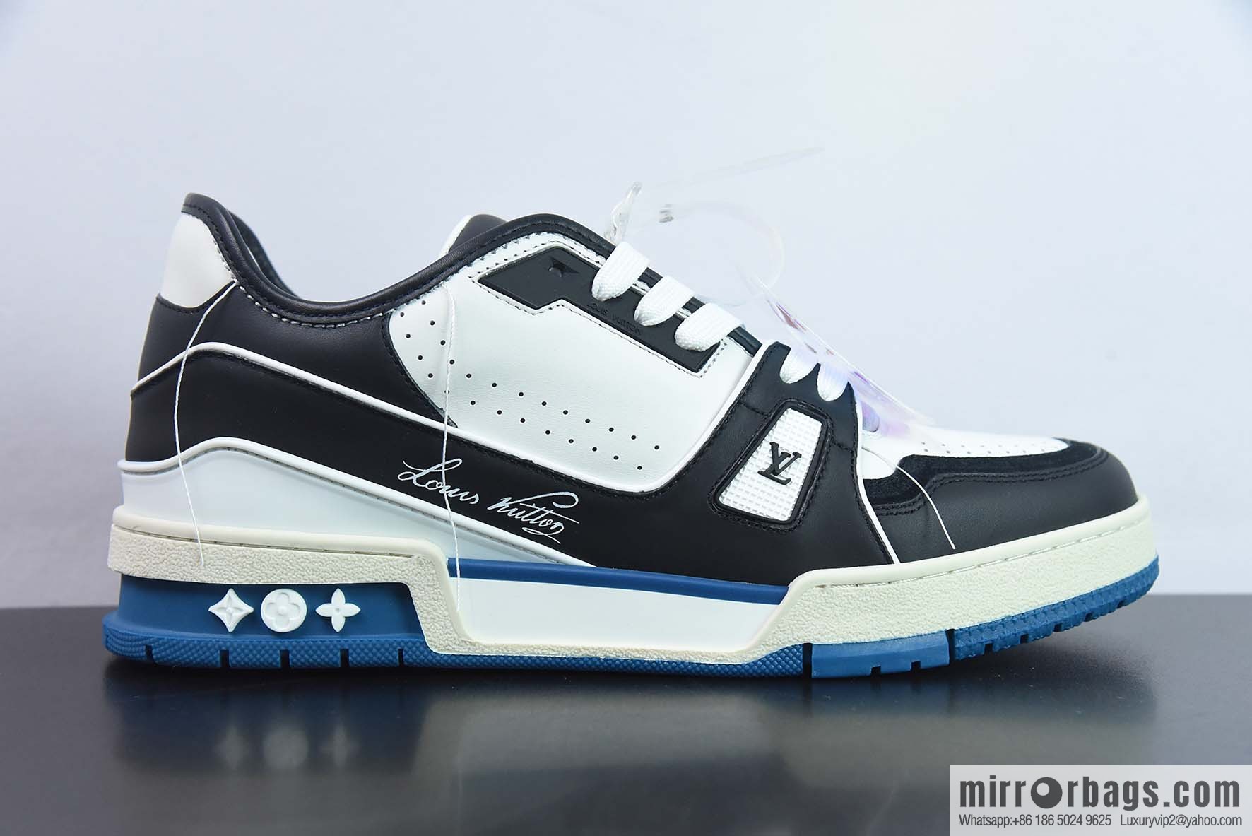 LV/Louis Vuitton LV Trainer sneakers