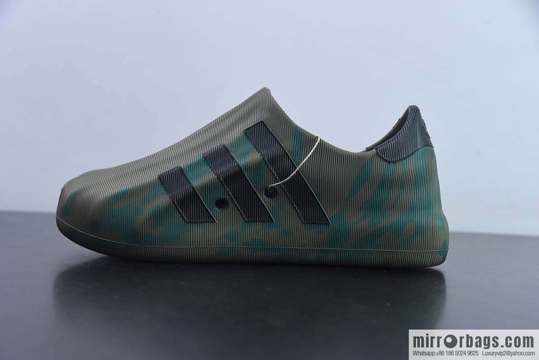 AD adiFOM Superstar shell head version one pedal series leisure sports duck feet shoes, army green, item number: HQ4650