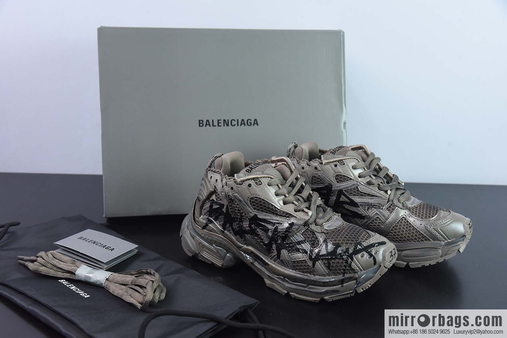 BALENCIAGA Runner Sneaker Balenciaga 7th generation jogging series low-top Vintage field running trend sneakers dad shoes