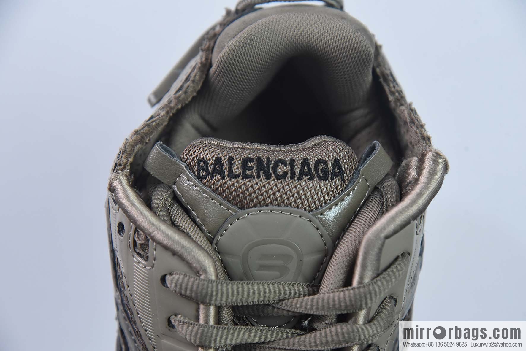 BALENCIAGA Runner Sneaker Balenciaga 7th generation jogging series low-top Vintage field running trend sneakers dad shoes