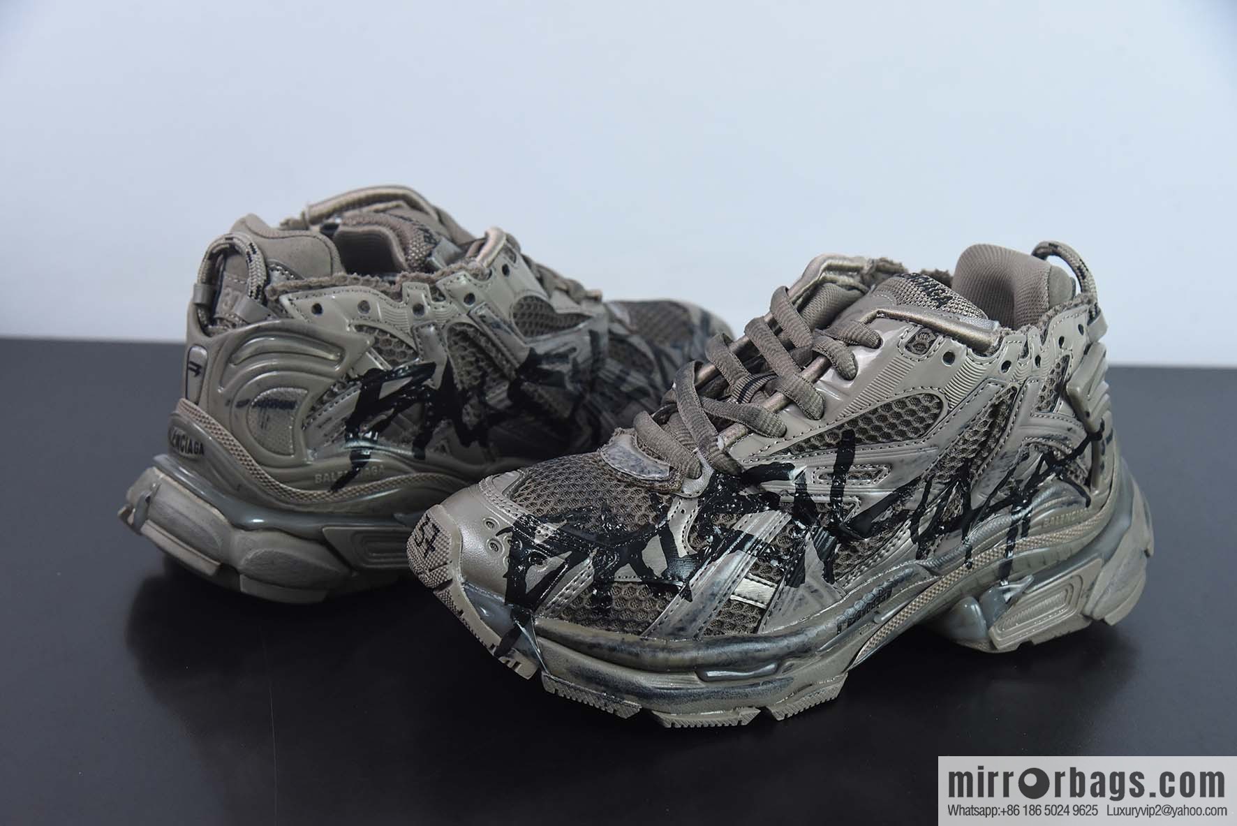 BALENCIAGA Runner Sneaker Balenciaga 7th generation jogging series low-top Vintage field running trend sneakers dad shoes