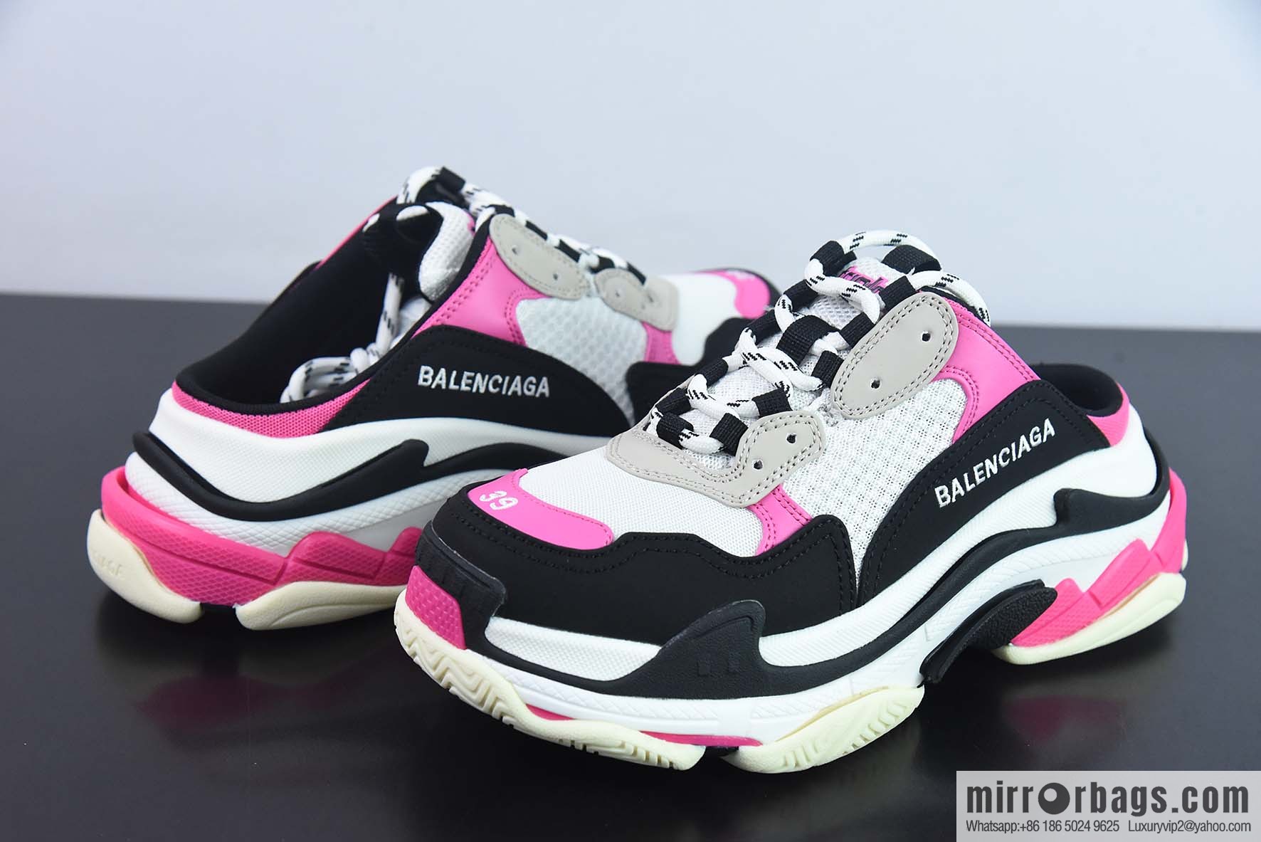 Paris generation and a half tow Balenciaga dad shoes