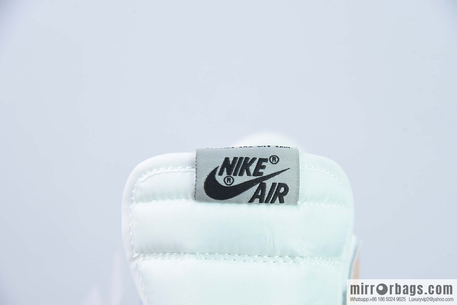 Air Jordan 1 Retro High OG barb, orange and white, reverse toe sneakers Item number: CZ0790-109