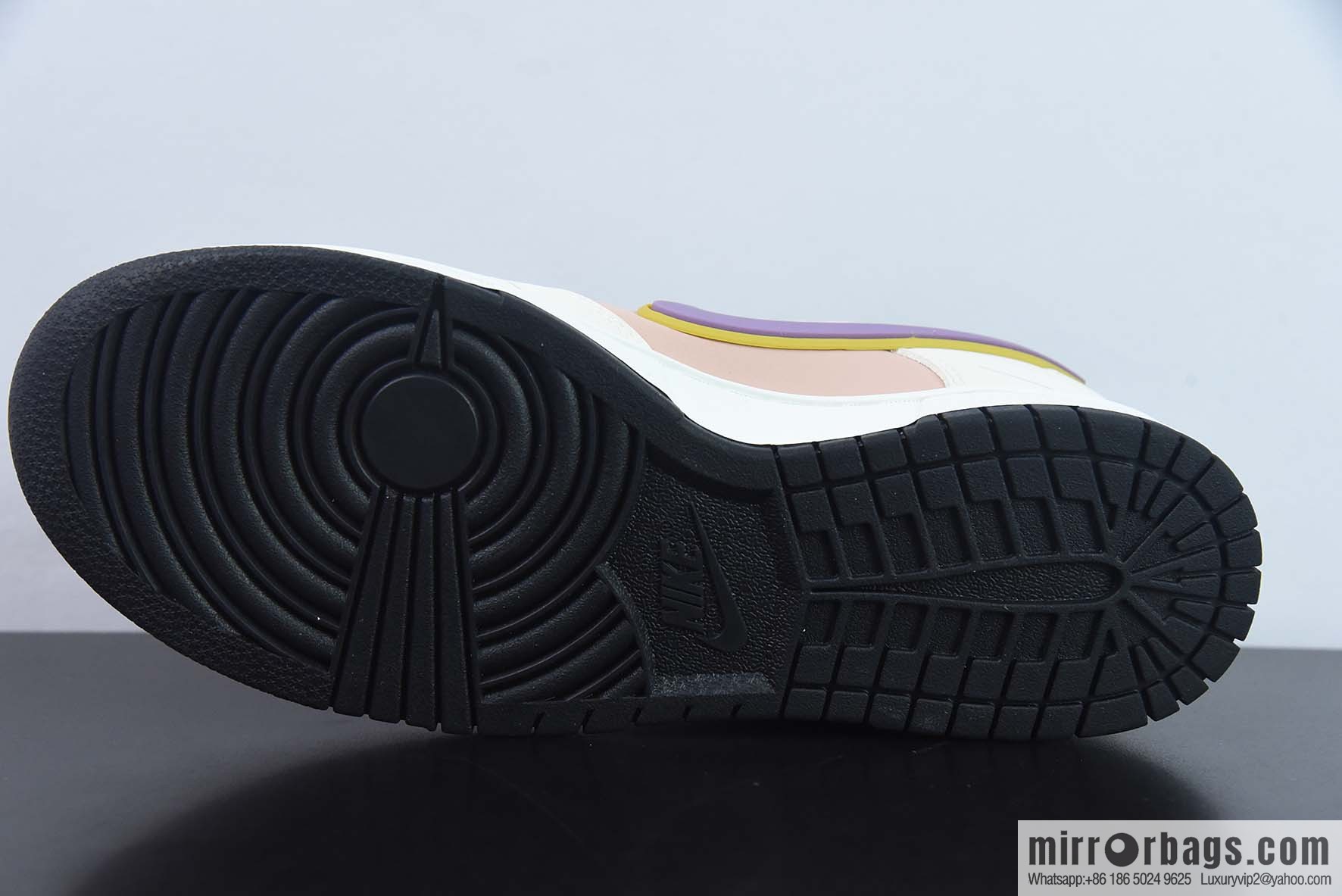 Nike SB Dunk Low flying wing series, Saint Seiya, Athena, low-top casual sports skateboard shoes, item number: ZD2356 155