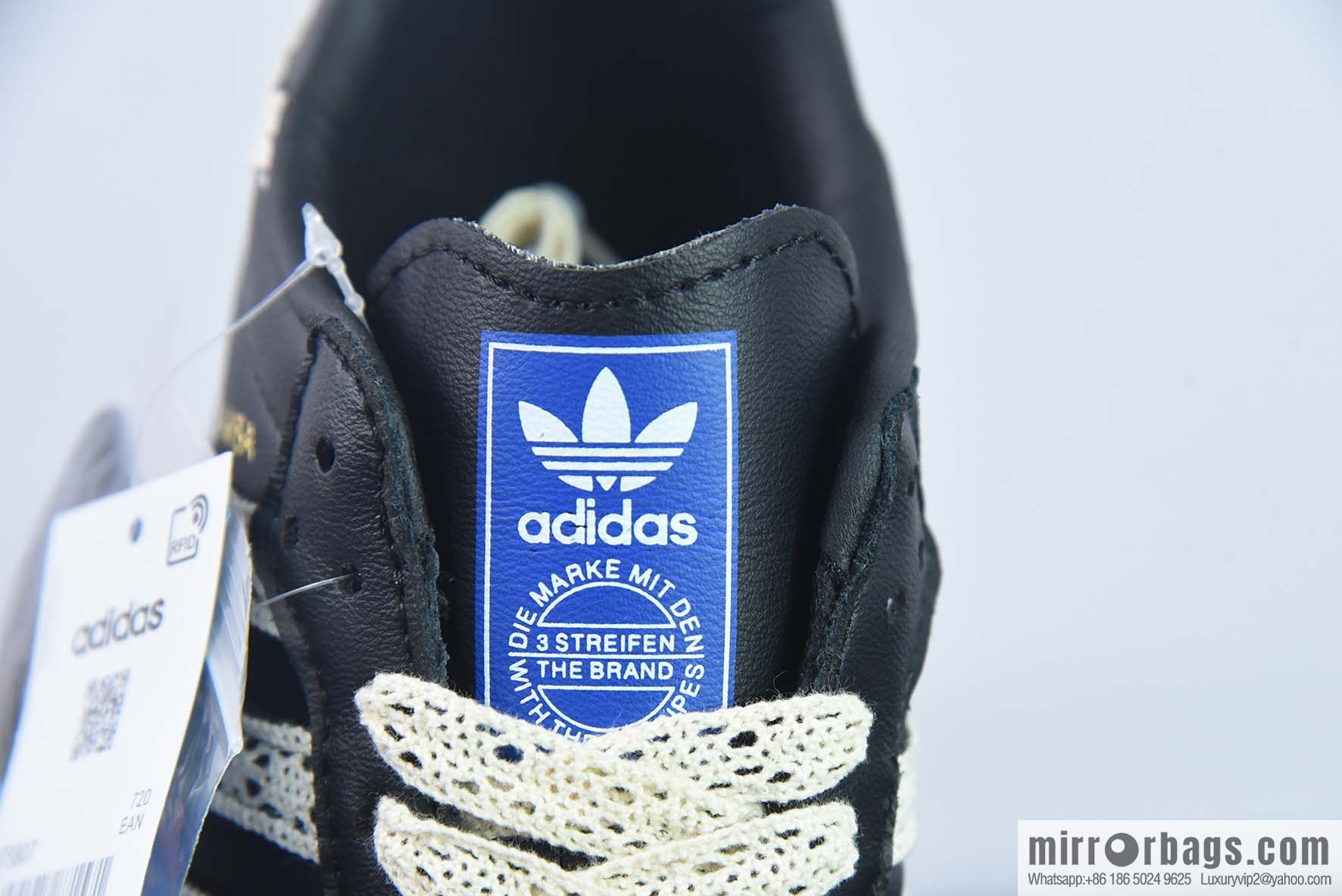 Adidas Originals Samba Adidas, Samba Series Virtue Versatile Vintage low-top board shoes lace hand-woven three bars Item number: B75807