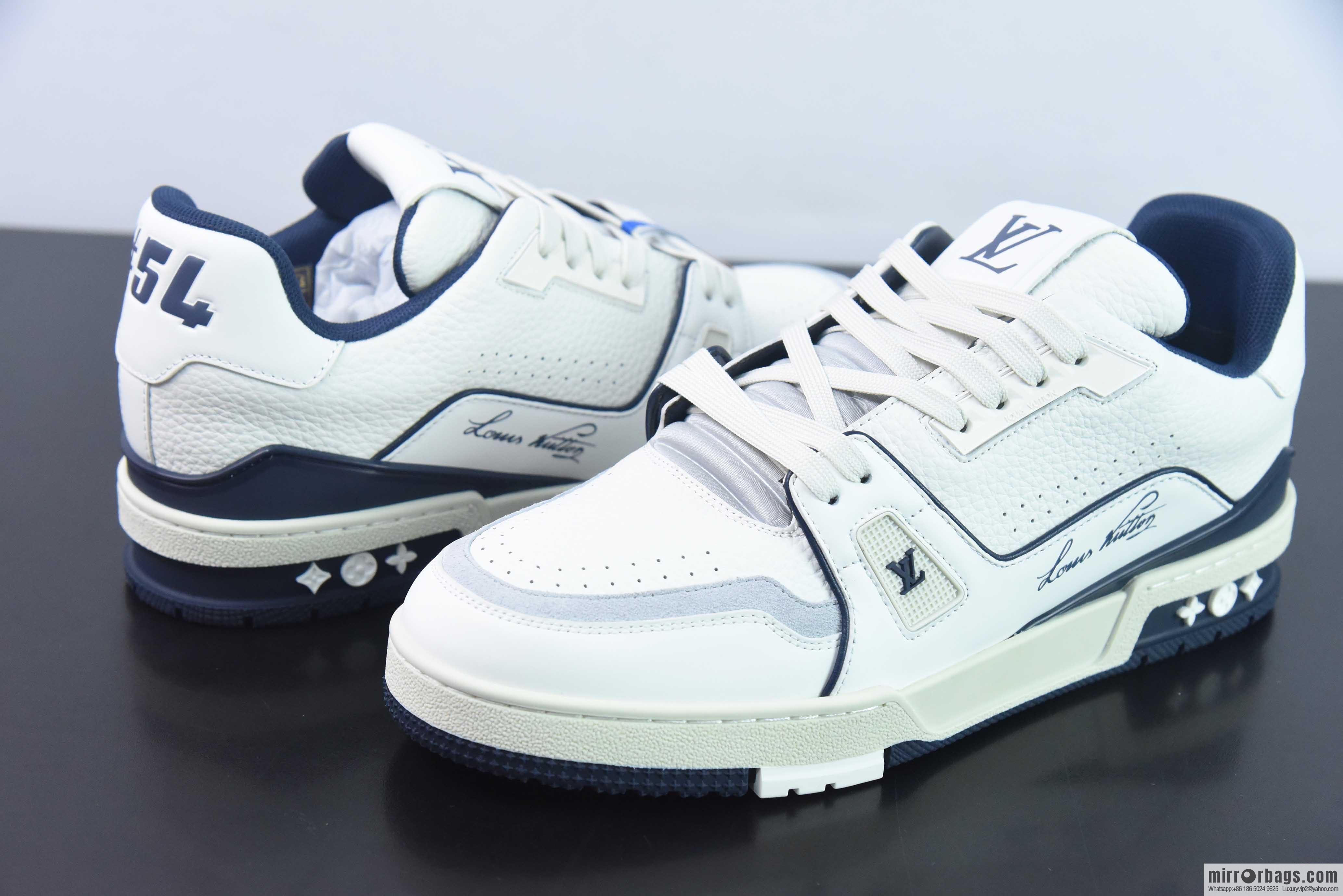 LV Louis Vuitton Louis Vuitton Trainer Sneaker Low Top Vintage Leisure Sports Culture Versatile Basketball Board Shoes