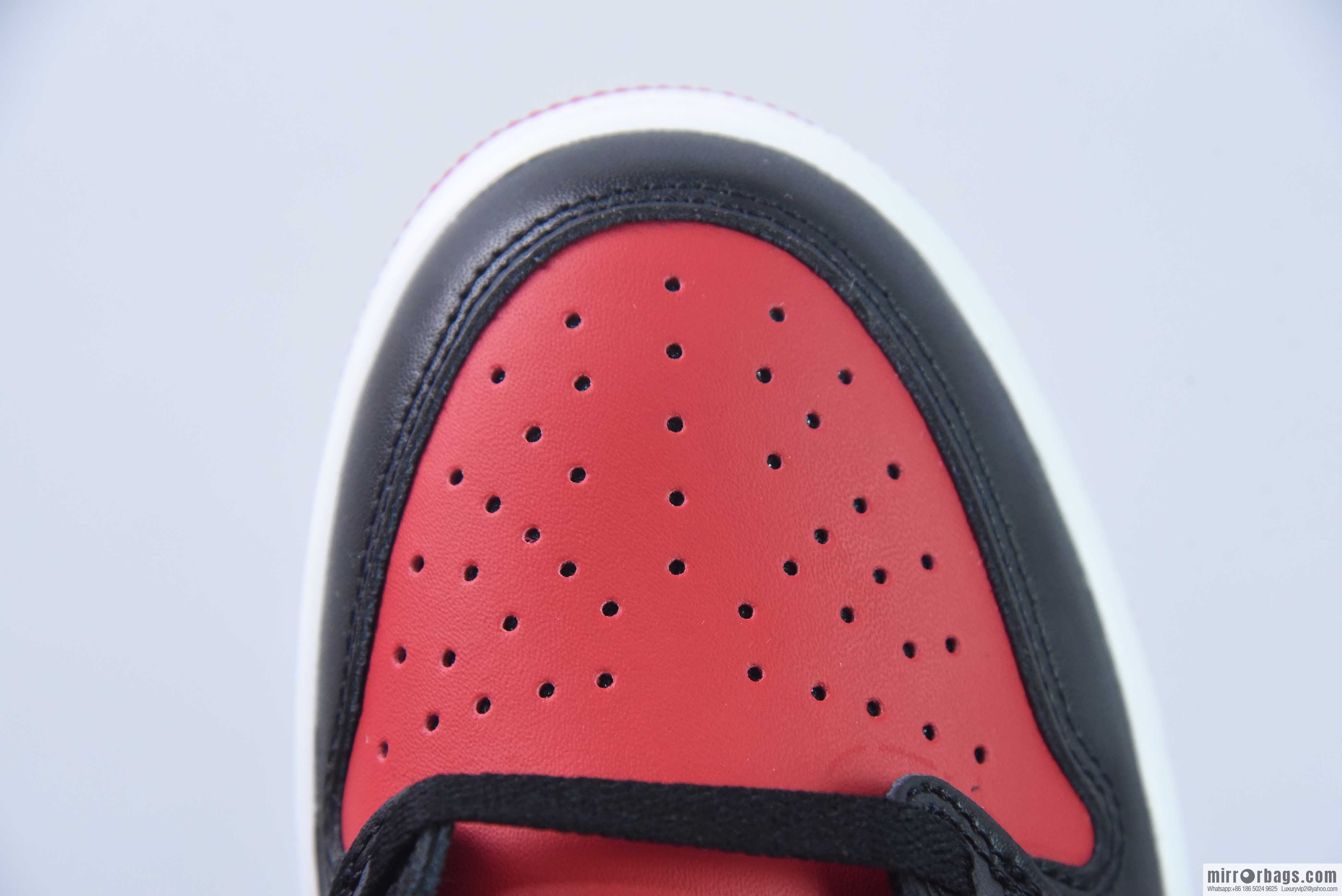 Air Jordan AJ1 Retro Low OG low top, black and red are prohibited, item number: 705329-001