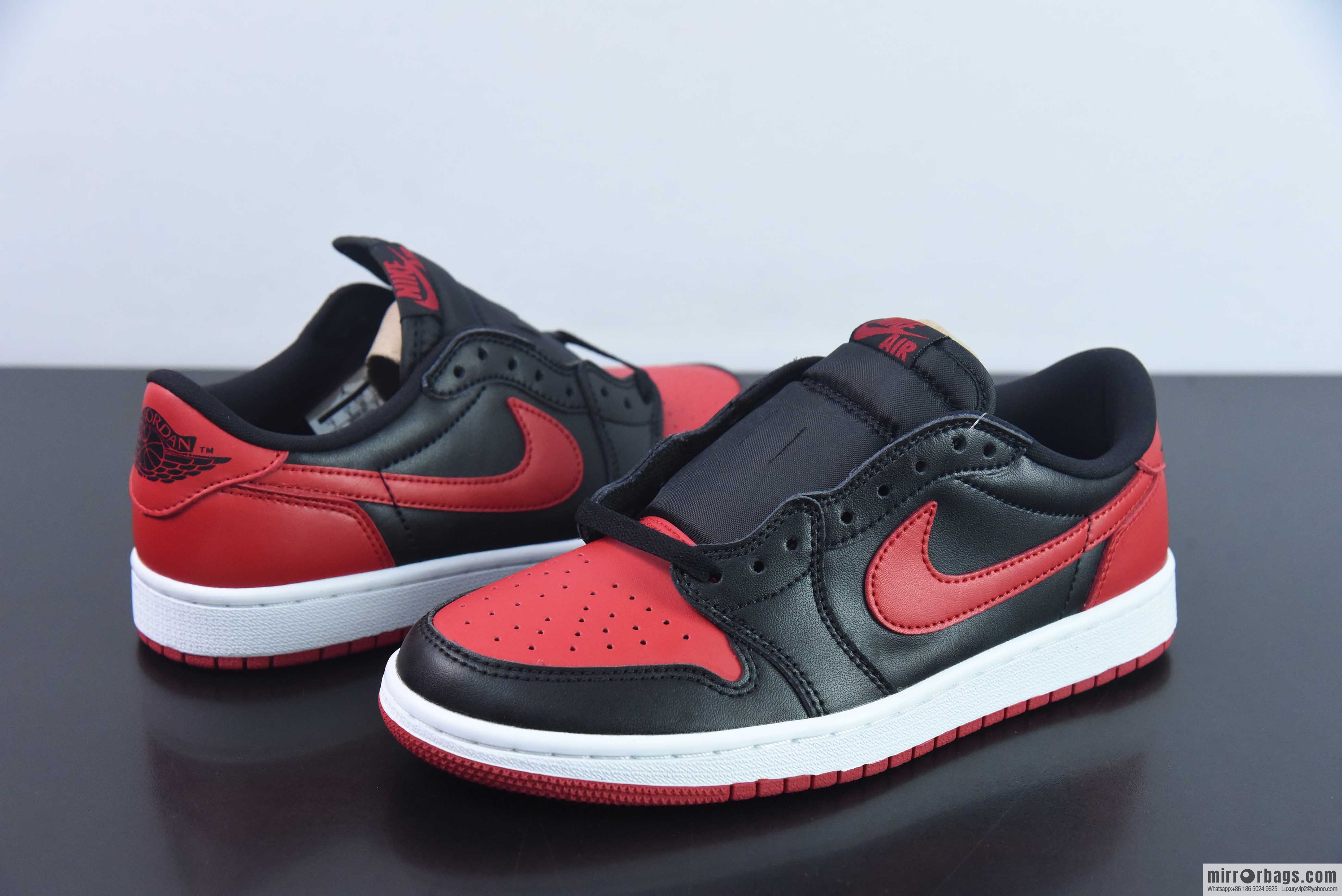 Air Jordan AJ1 Retro Low OG low top, black and red are prohibited, item number: 705329-001
