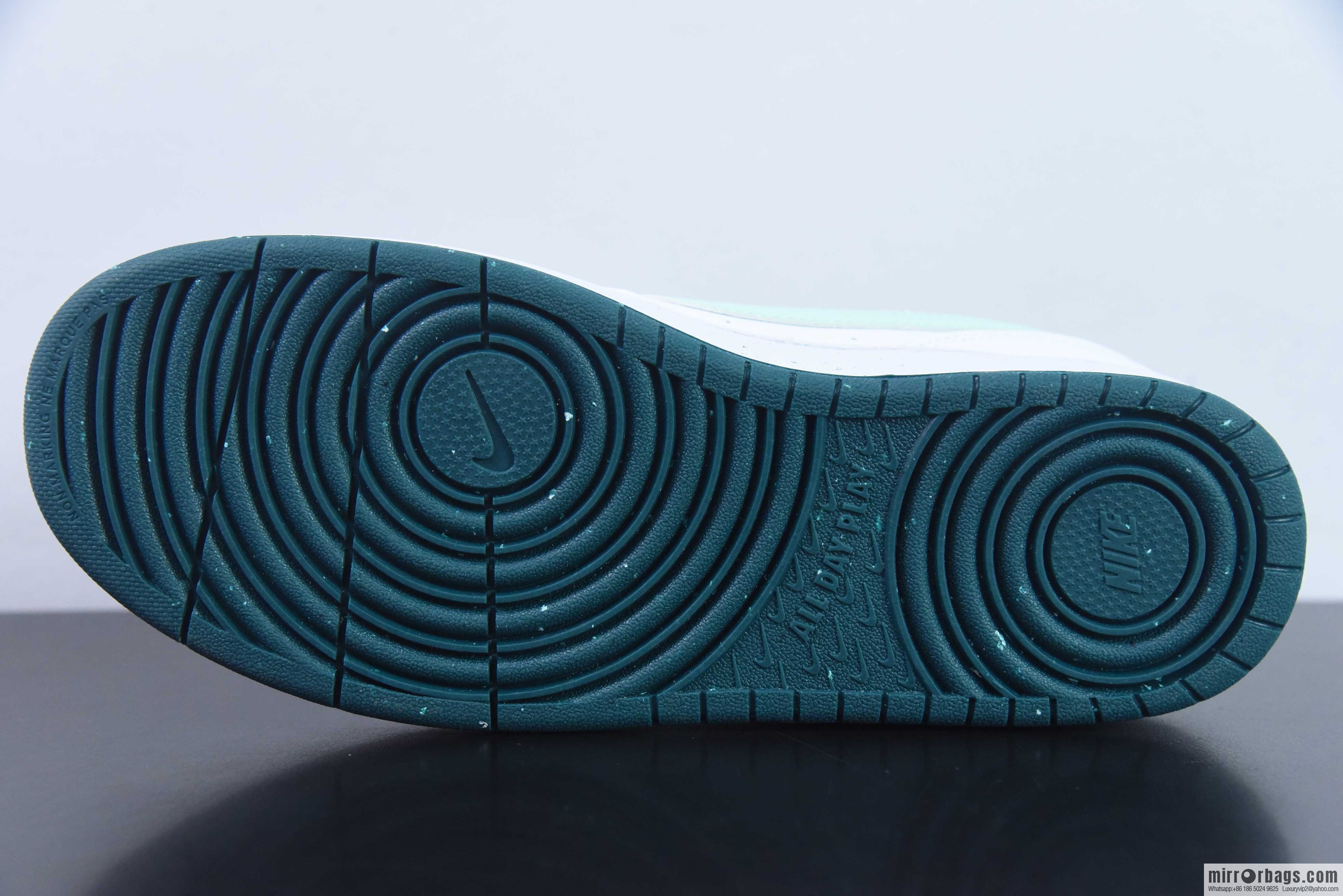 Nike Court Borough Low 2 (GS) casual sports versatile board shoe, item number: DV5456 102