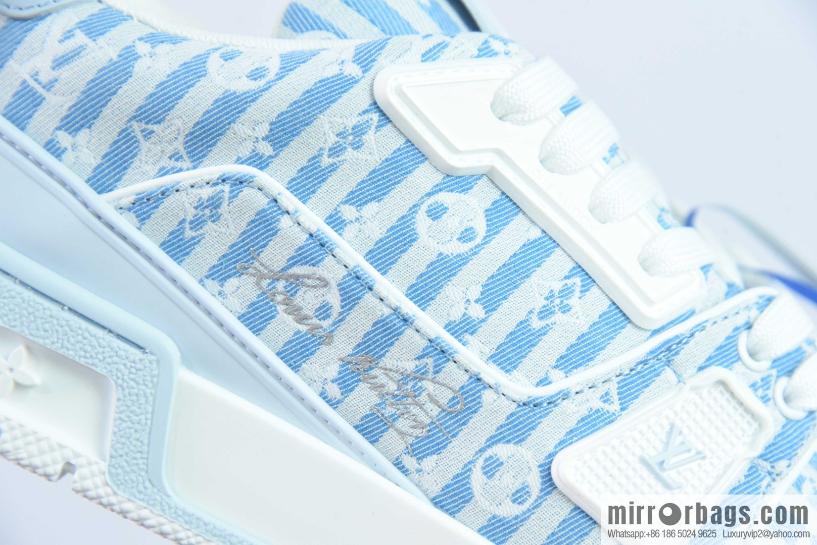 LV Louis Vuitton Louis Vuitton Trainer Sneaker Low Top Vintage Leisure Sports Culture Versatile Basketball Board Shoes