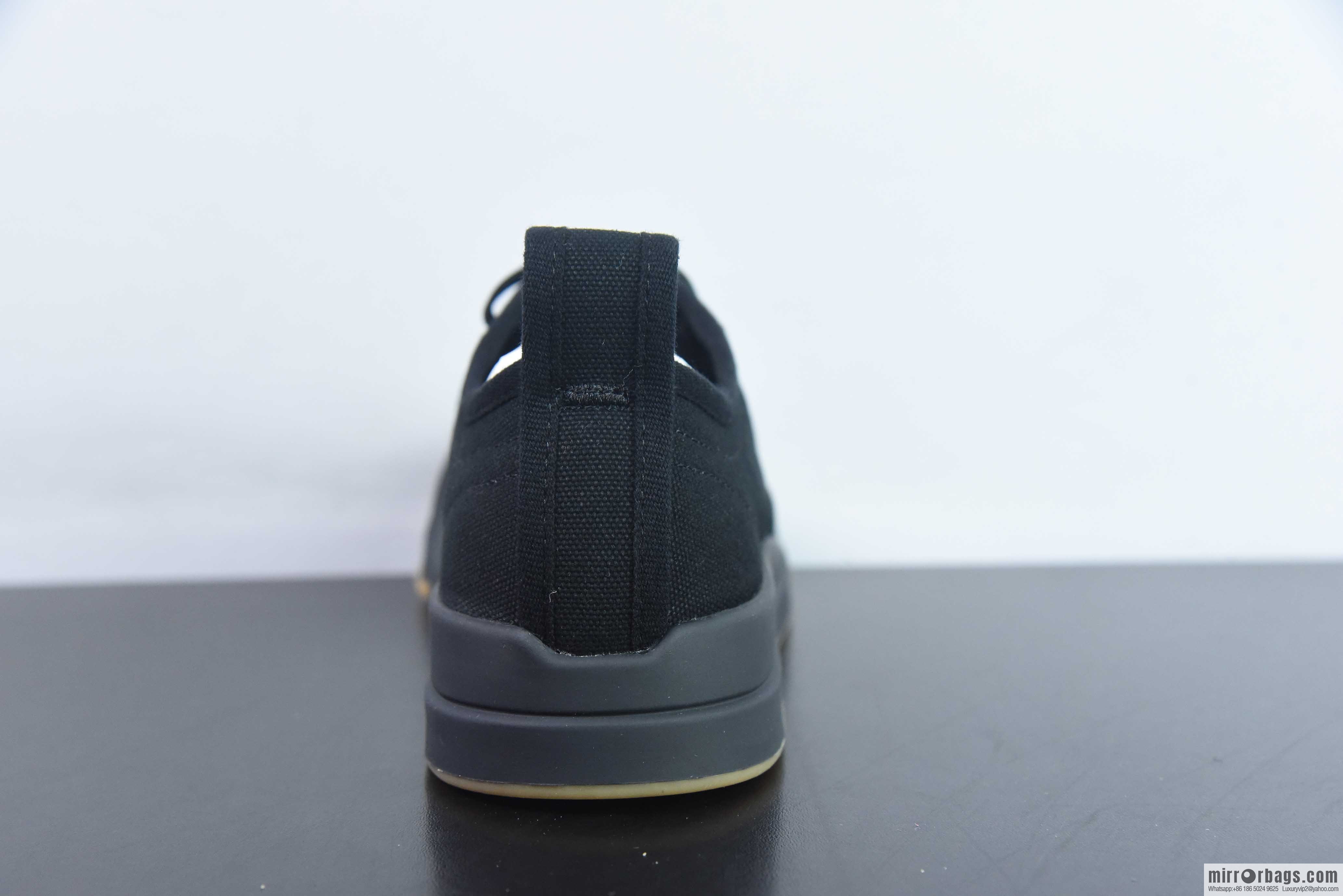 Bottega Veneta 2023ss new round head shoes Bodie home BV latest IVULCAN series His & Hers casual sneakers