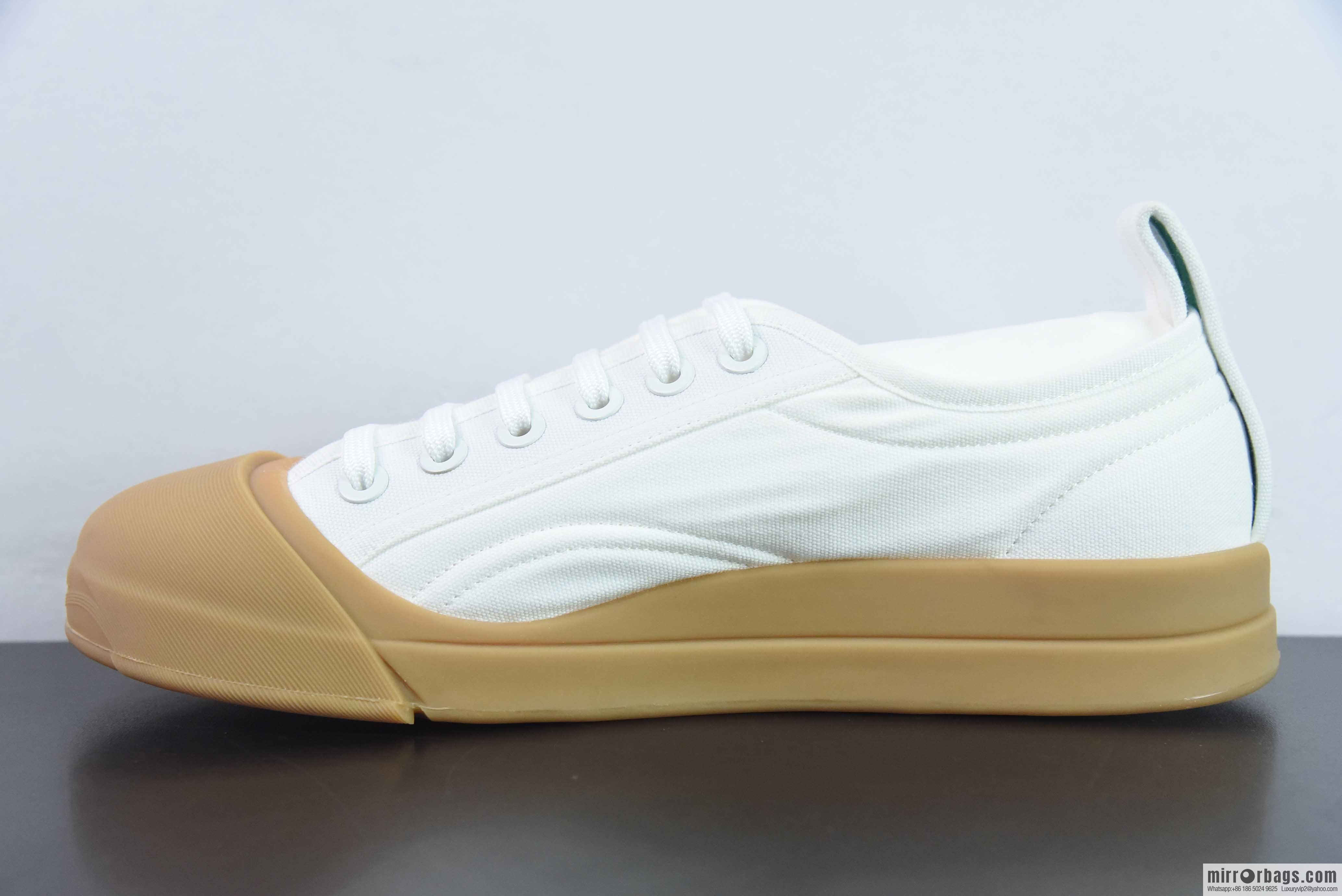 Bottega Veneta 2023ss new round head shoes Bodie home BV latest IVULCAN series His & Hers casual sneakers