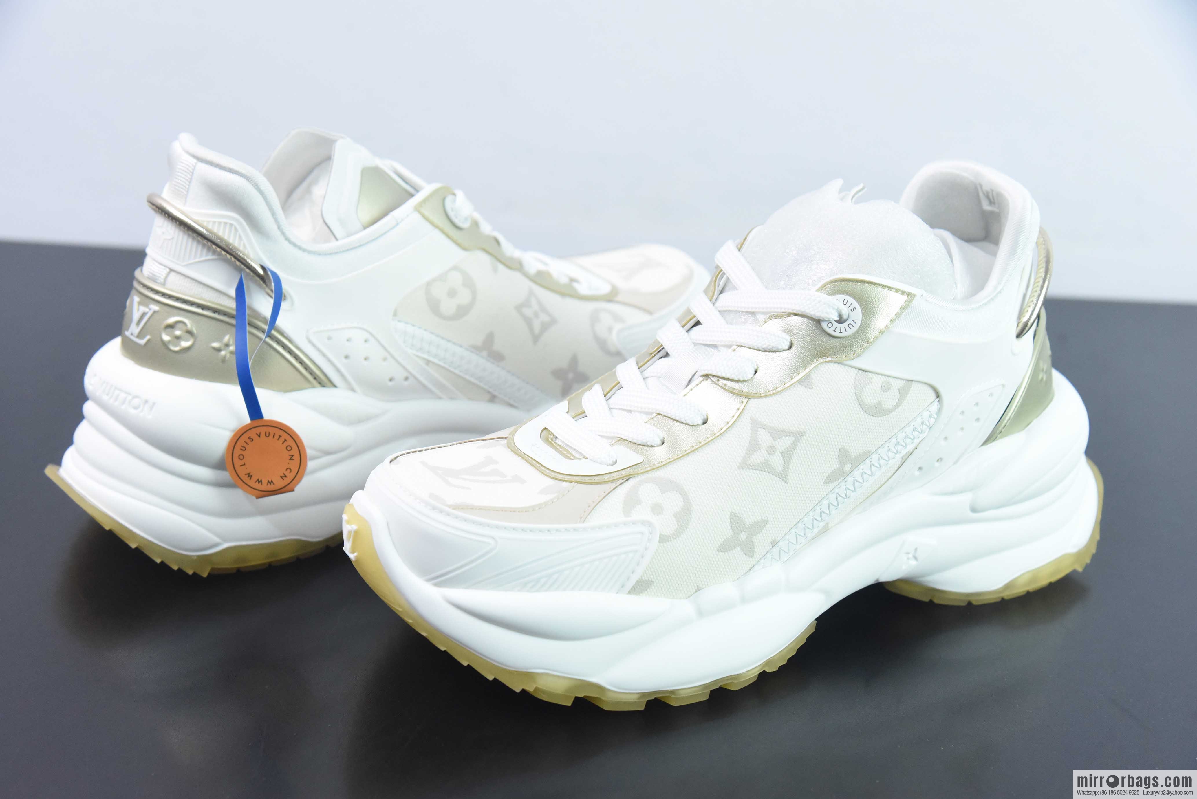 LV/Louis Vuitton, pure imported DK breathable mesh fabric RUN55 sneakers