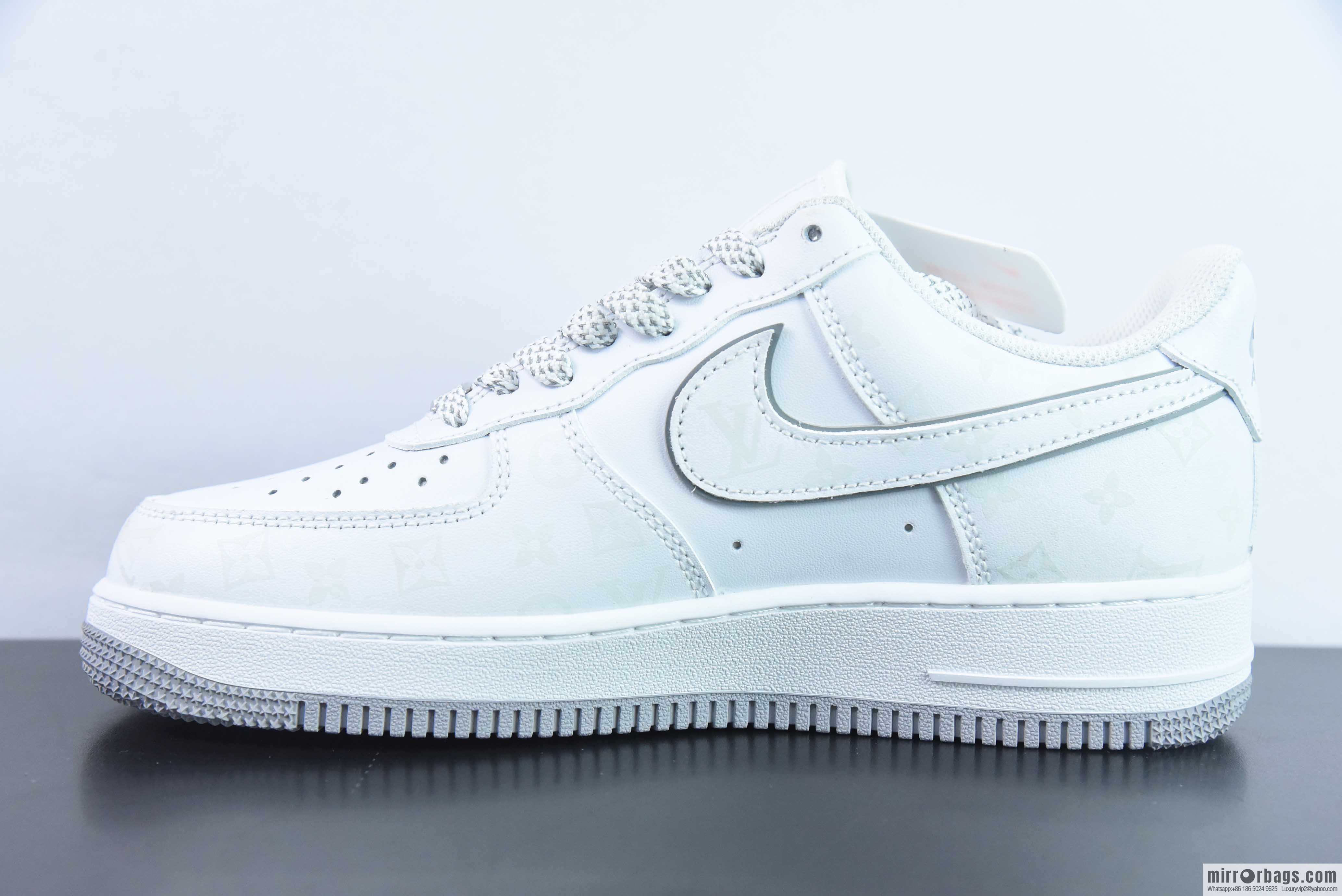 NK Air Force 1 Air Force One board shoes, official item number: CW2288-111