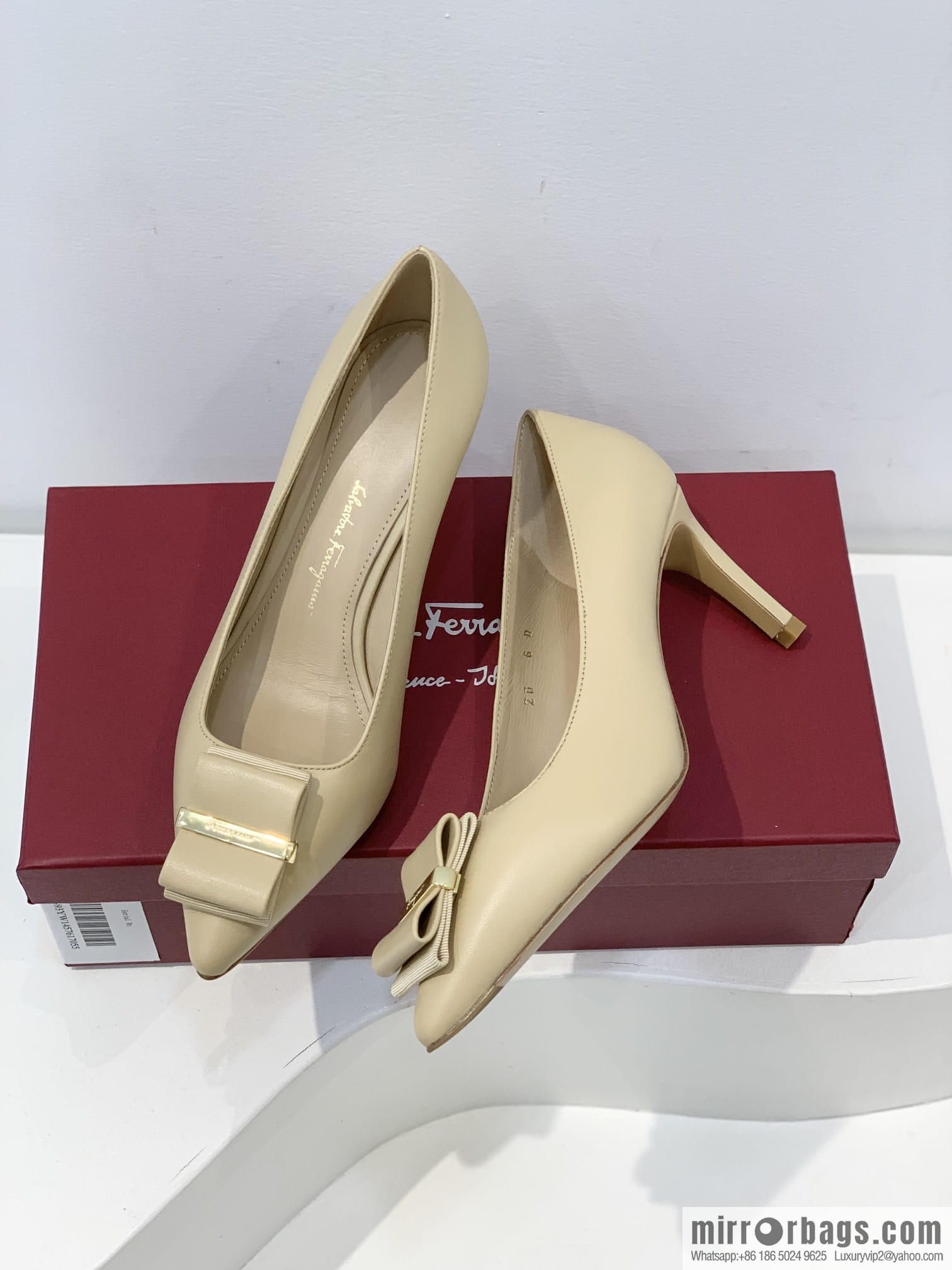 Salvatore Ferragamo ✔️ New! Ferragamo Double Bow Point High Heels Shoes