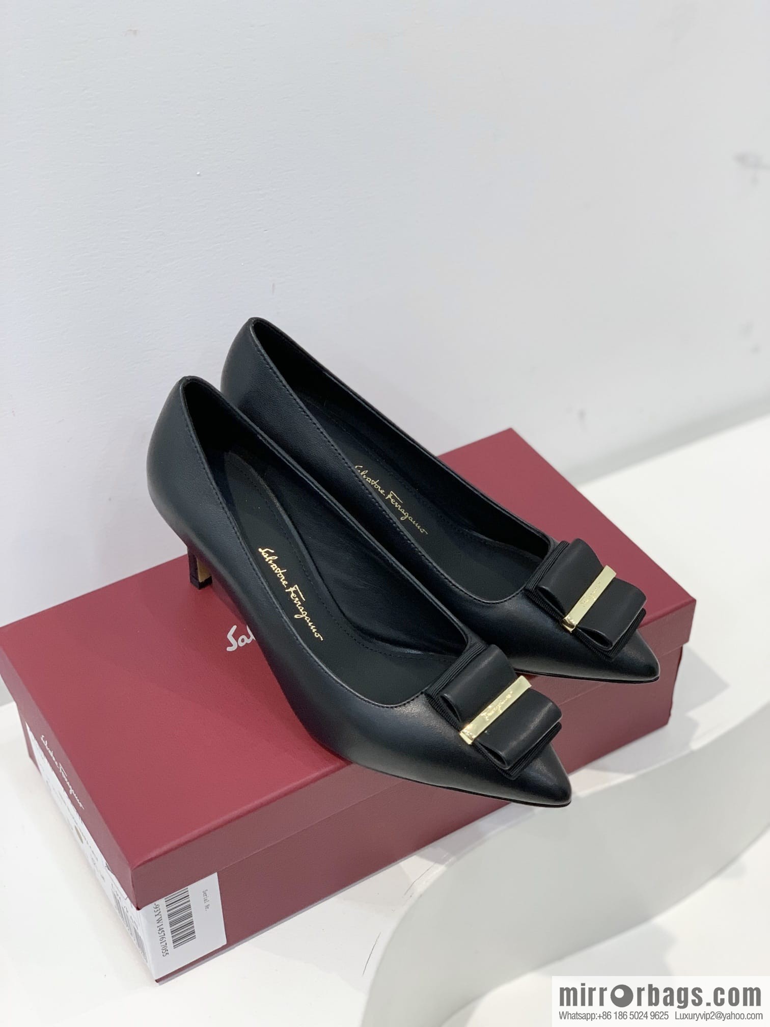 Salvatore Ferragamo ✔️ New! Ferragamo Double Bow Point High Heels Shoes