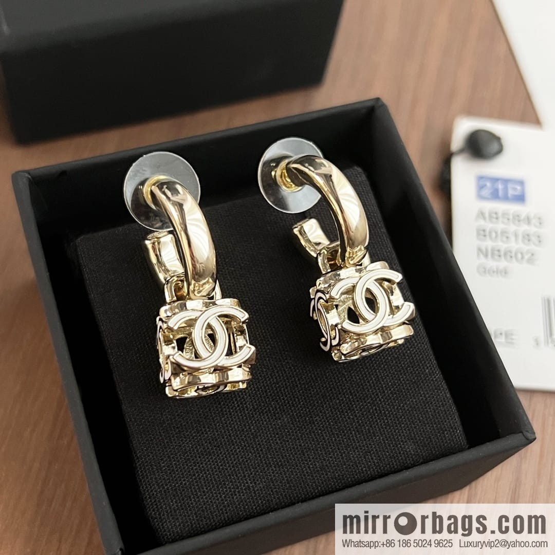 New CHANEL Chanel c2 double c square stud earrings