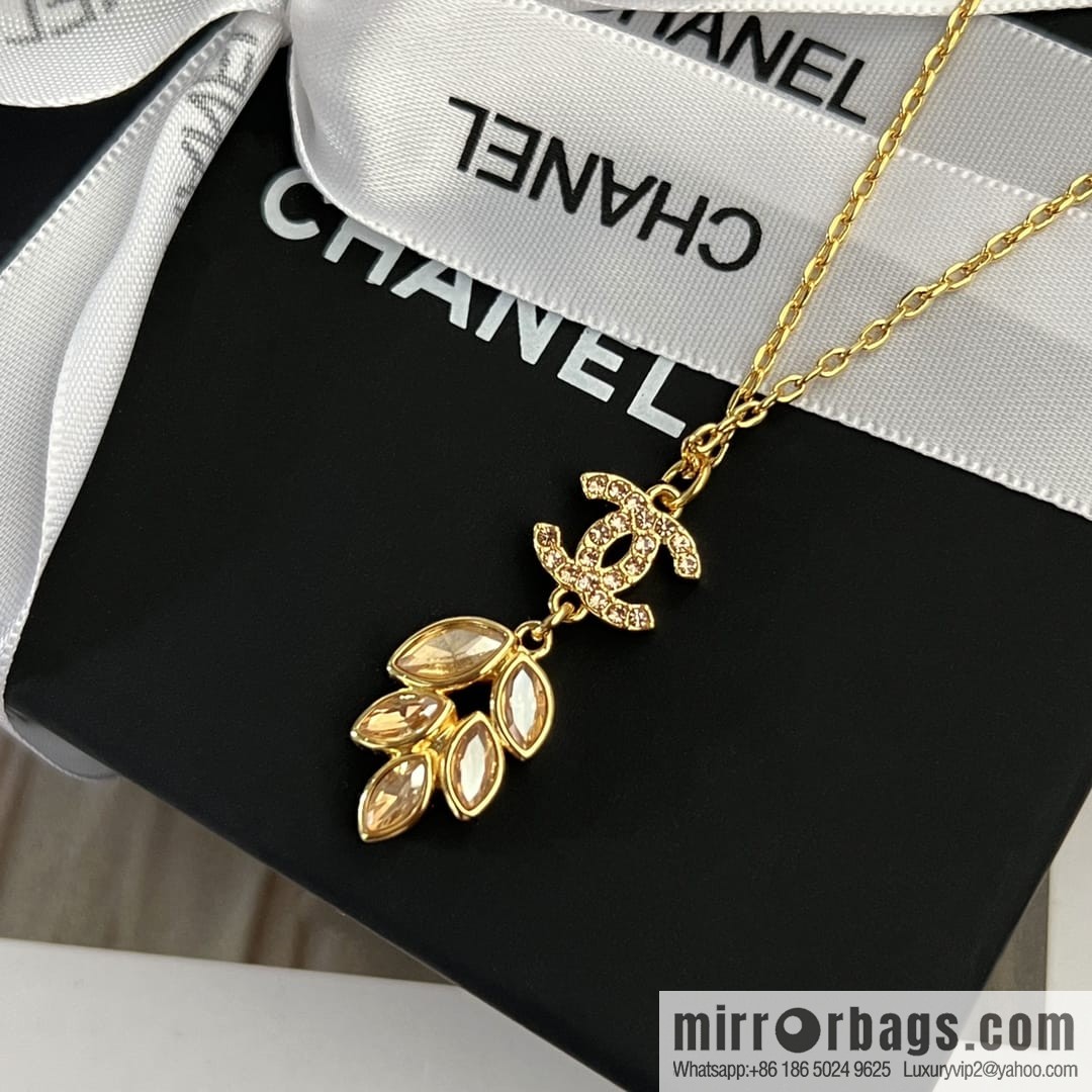 New ☑️ CHANEL Chanel double c wheat ear gold leaf necklace