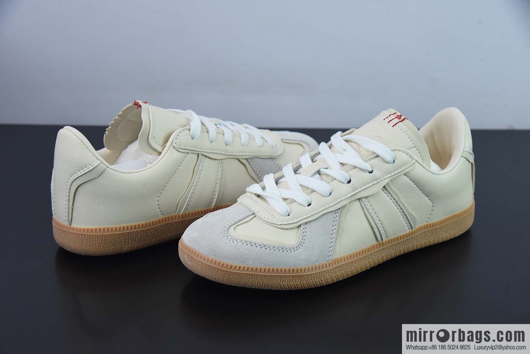 AD Originals German Trainer Clover retro style training shoes, item number: HQ8511