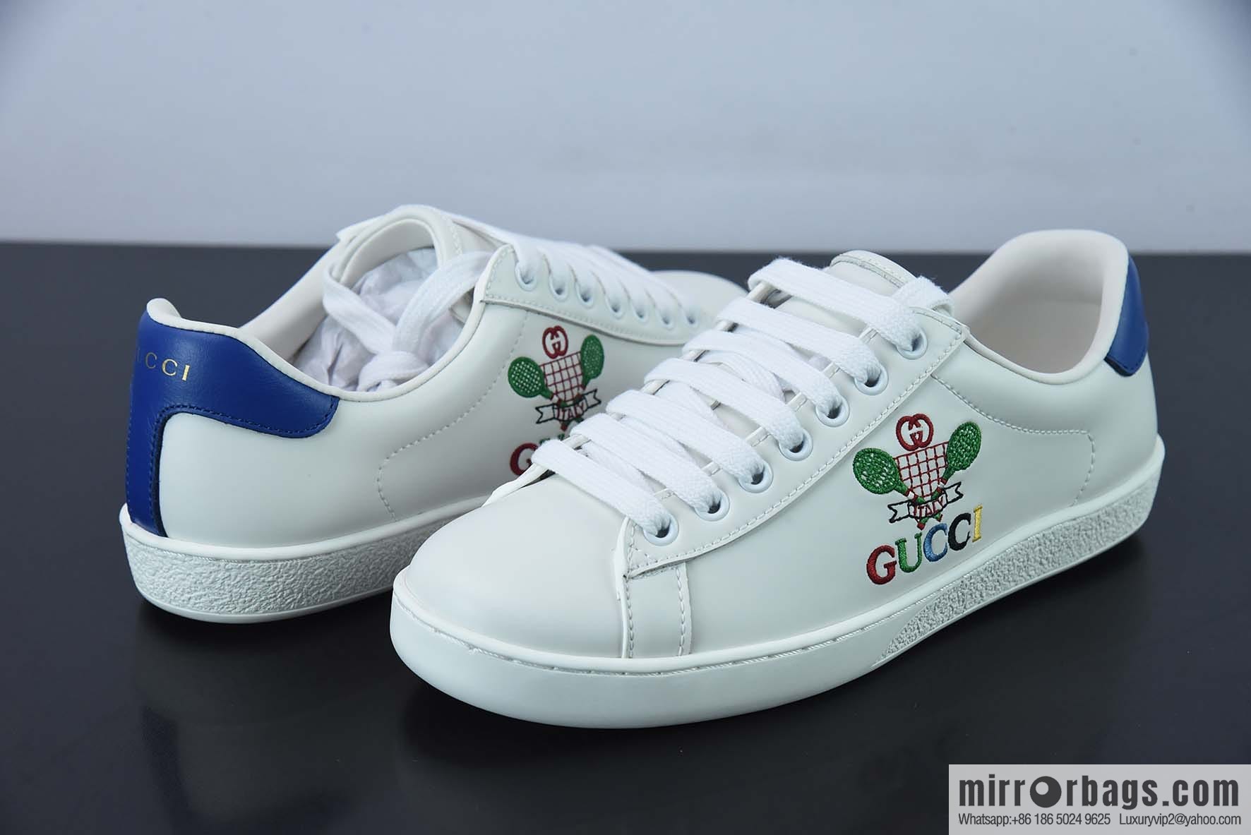 Gucci Gucci white shoes series, classic little bee low-top casual board shoes