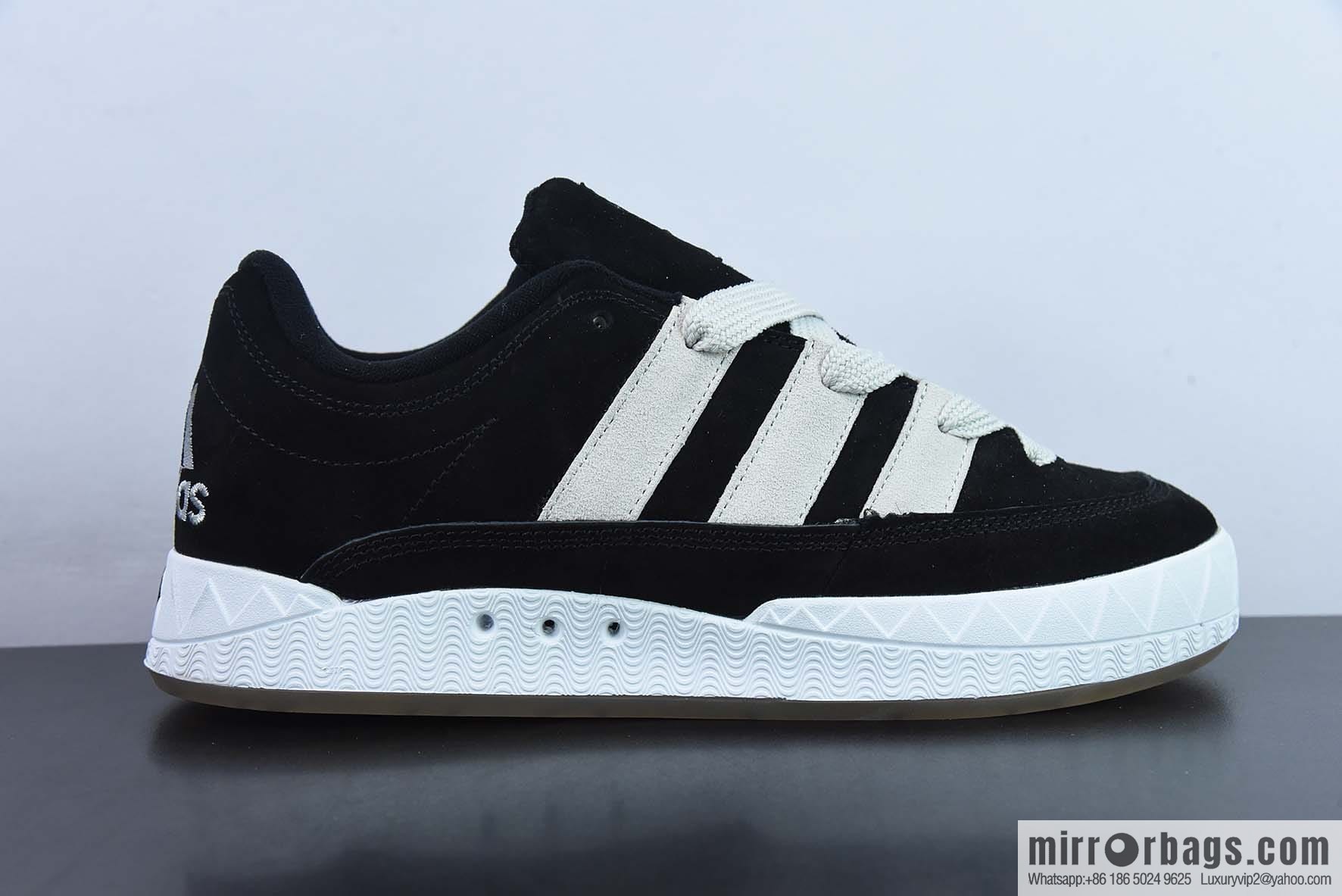 Atmos x Adidas Adimatic Low Matic Series Low Top Vintage Shark Bread Leisure Sports Leisure Skateboard Shoes Item Number: GY5274